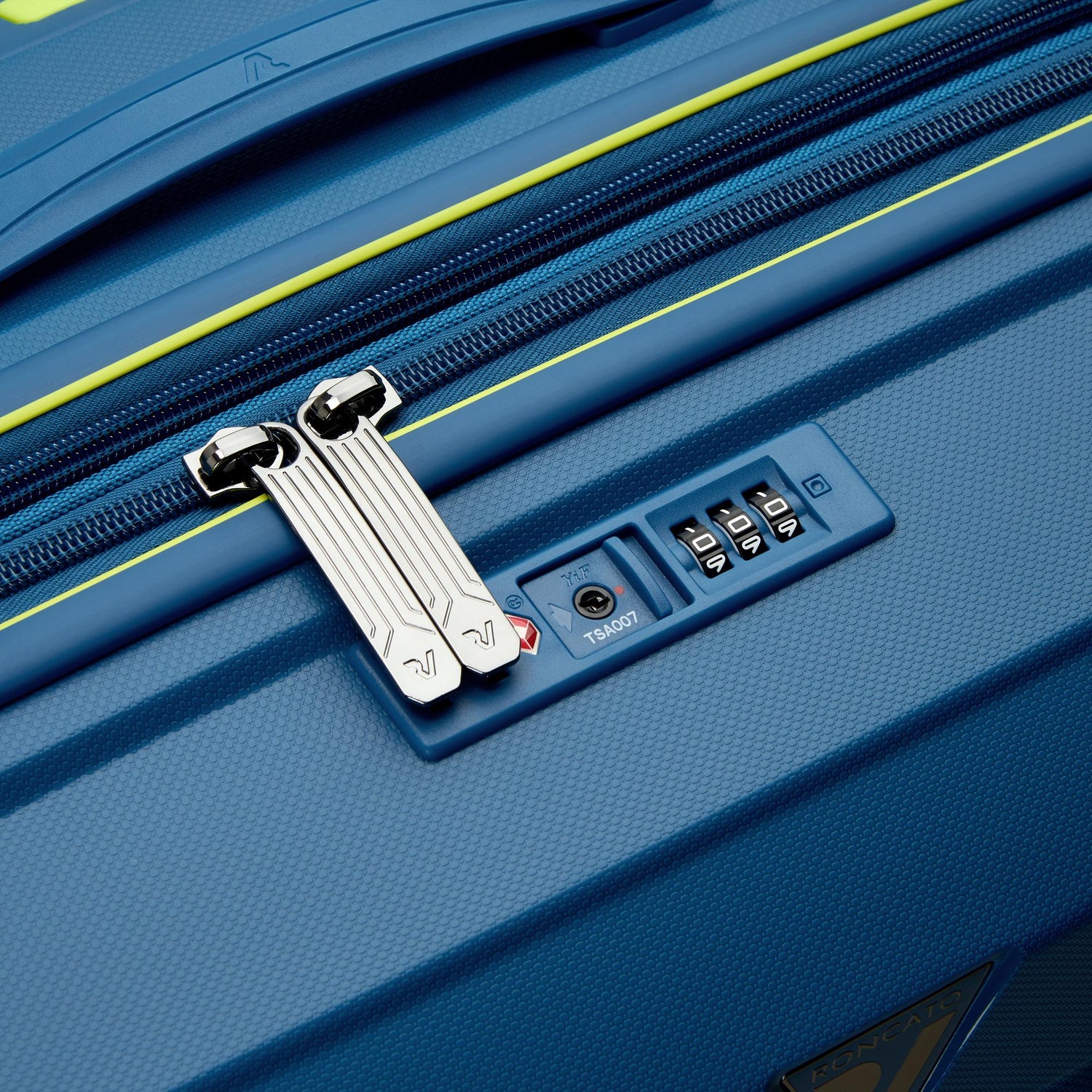 RONCATO Medium suitcase EXTENSIBLE B-FLYING Move 68CM