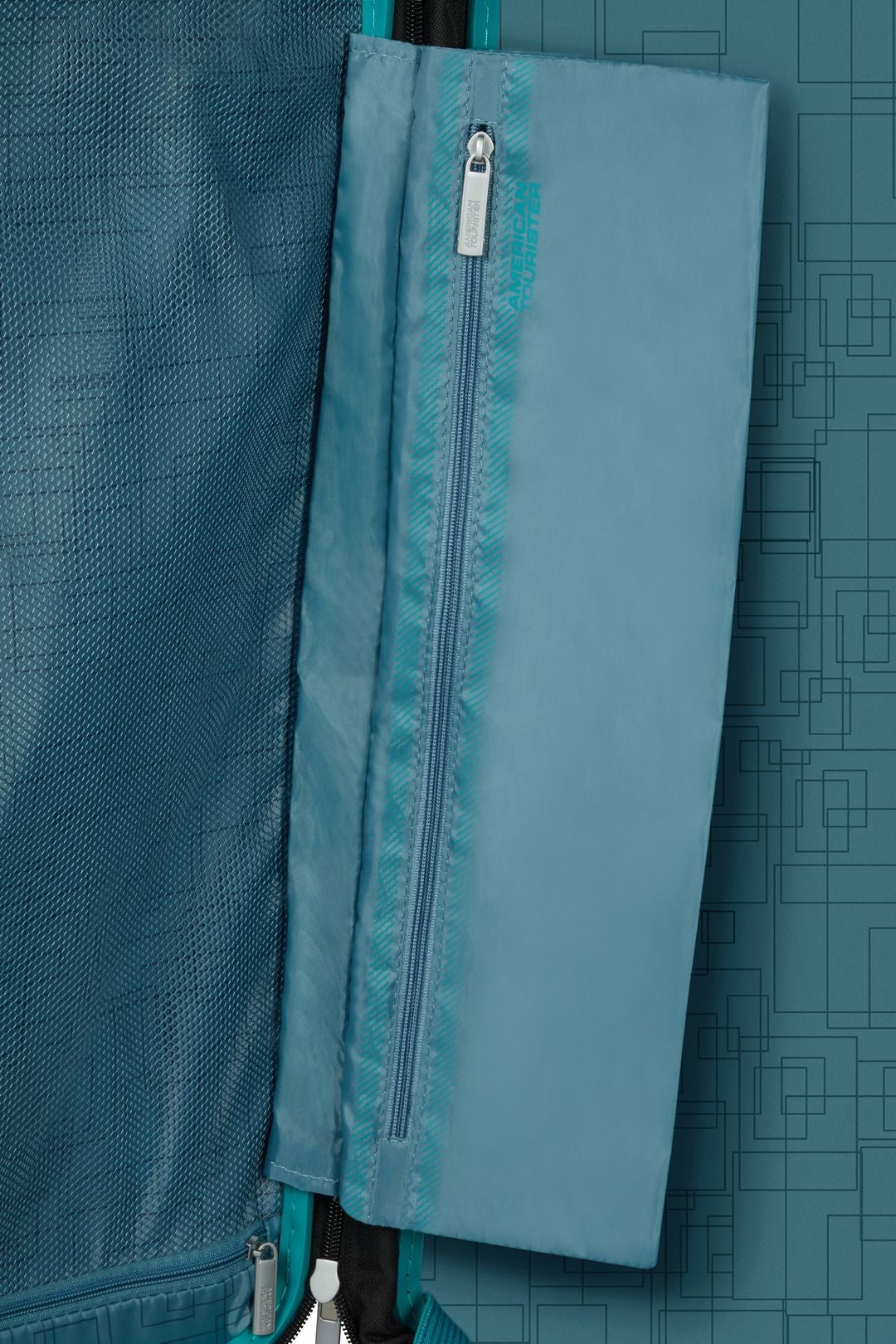 AEROSTEP VAN AMERICAN TOURSITER Grote koffer EXTENSIBLE 77CM