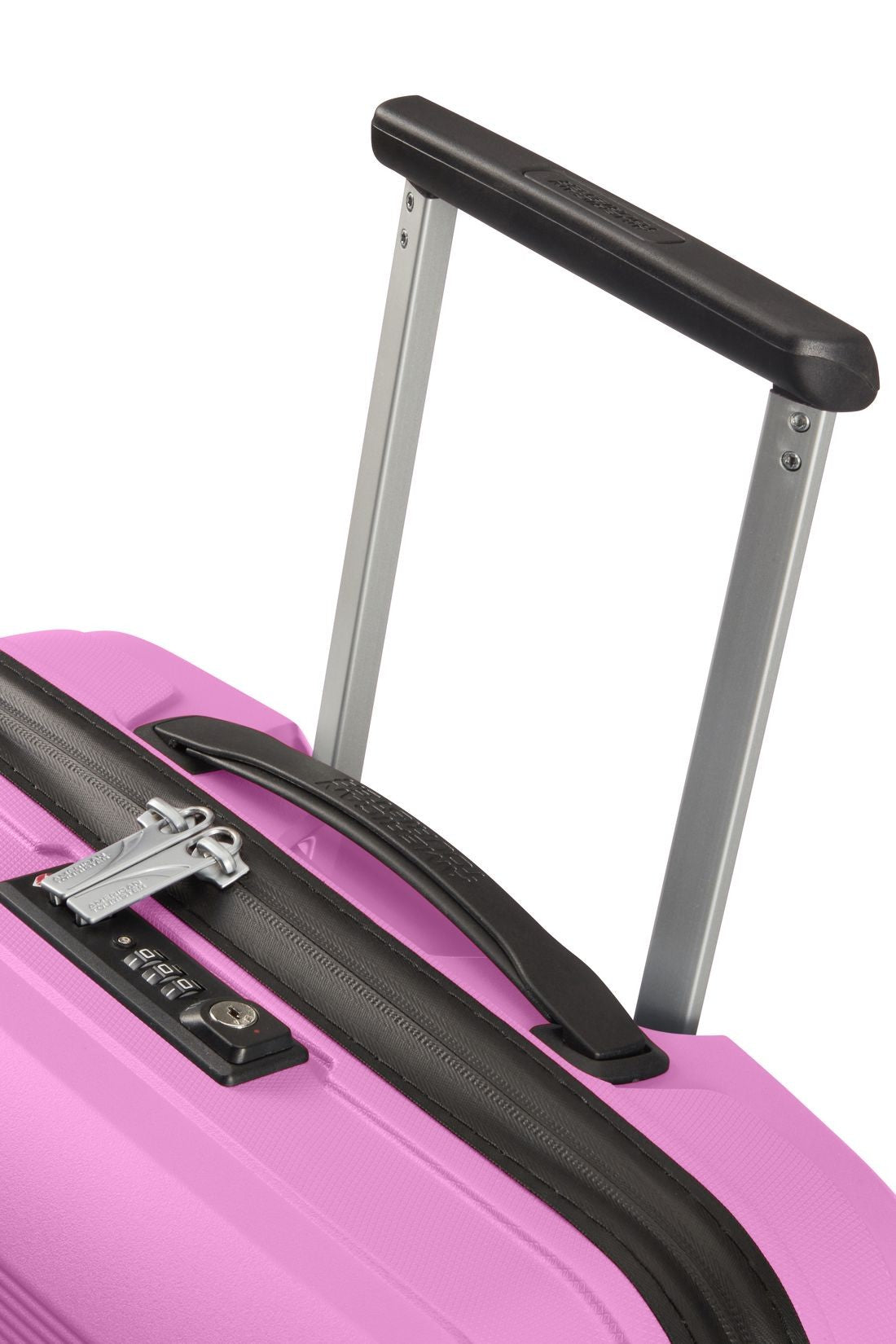 Airconic de American Tourister Spinner Petite taille