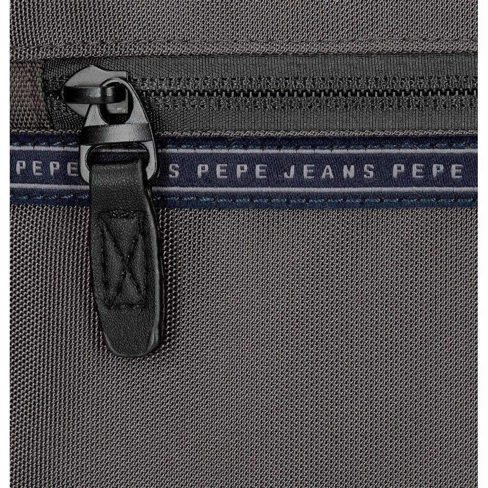 Computeranpassungsfähiger Rucksack Pepe Jeans Iron 15,6´´dos Fächer