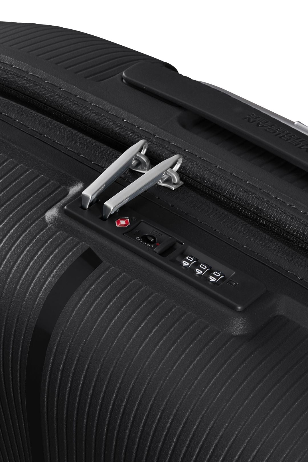 AMERICAN TOURISTER Gemiddelde koffer EXTENSIBLE STARVIBE 67cm