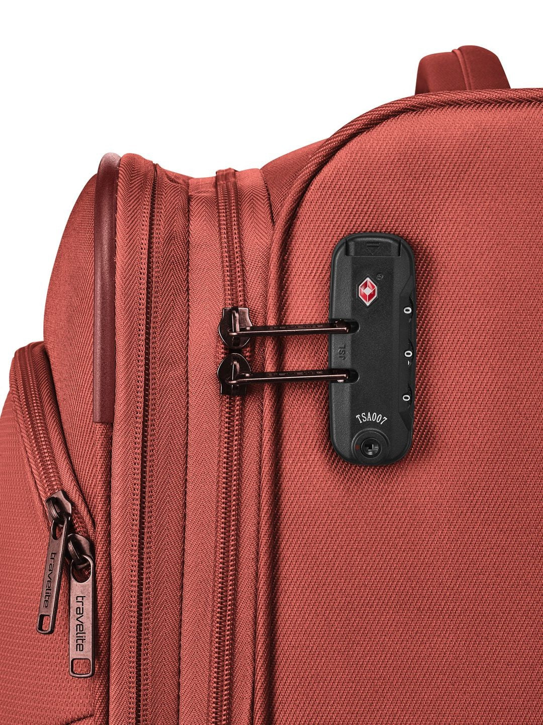 TRAVELITE SUITCASE BLANDA EXTENSIBLE CROATIA 67CM