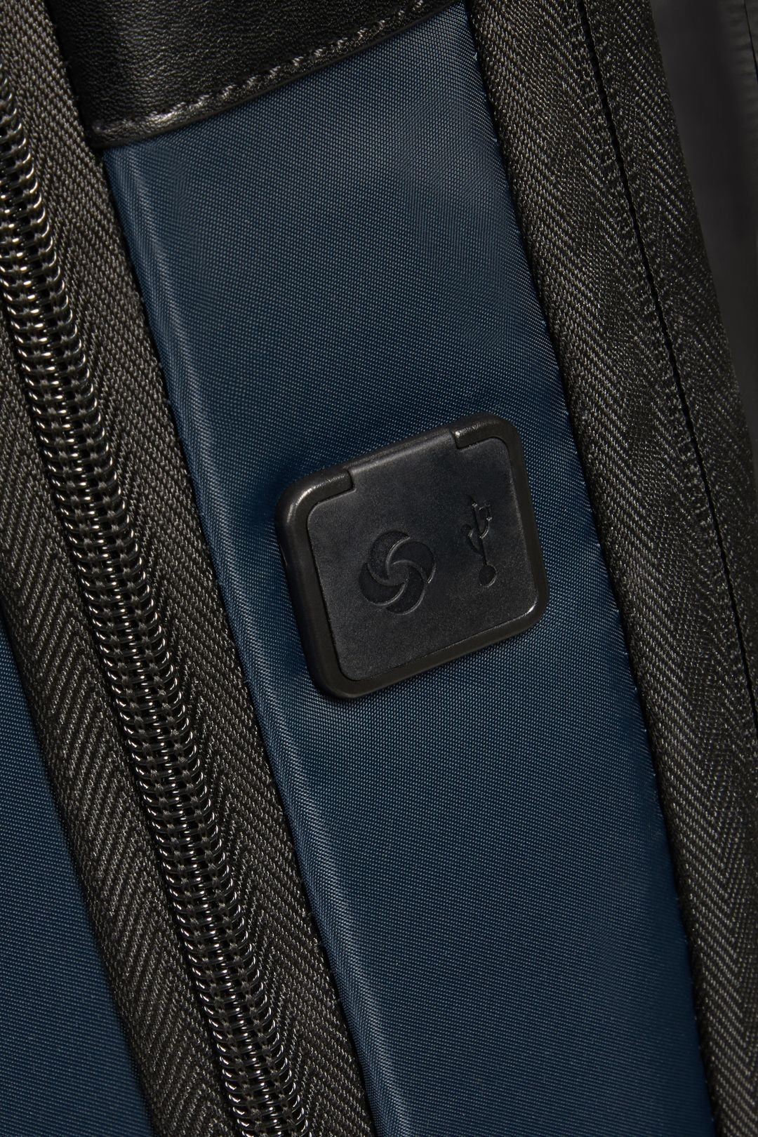 SAMSONTE MALENTIN 15.6 " EXTENSIBLE OPENROAD 2.0