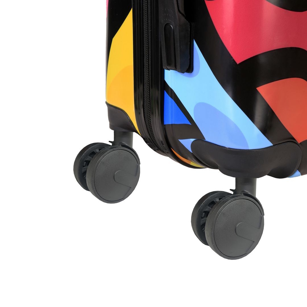 Pack Savings Medium suitcase Zurich and Neceser