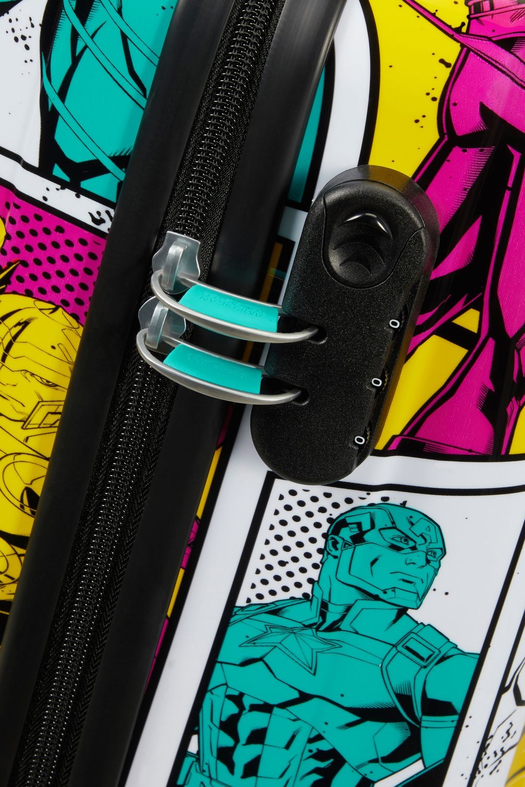 AMERICAN TOURISTER Cabinekoffer AVENGERS MARVEL POP ART 55CM