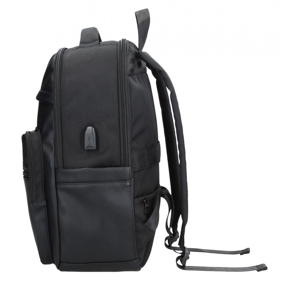 Anpassungsfähiger Rucksackcomputer und Tablet Pepe Jeans Egham zwei Fächer