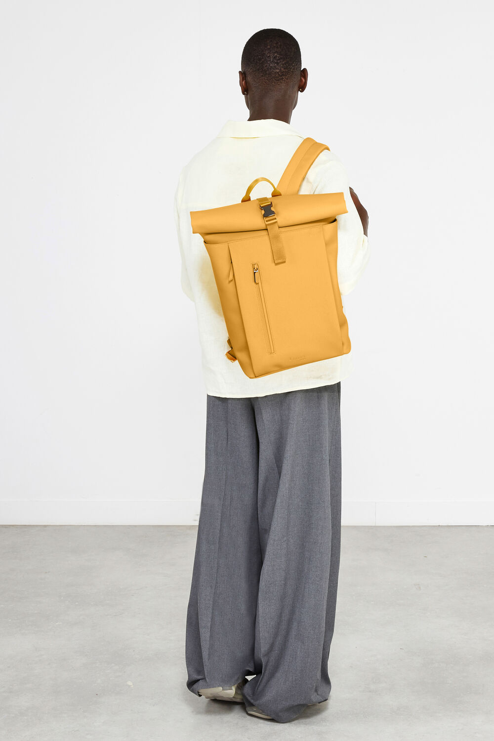 LIPAULT backpack rolltop 15,6" LOST IN BERLIN - Dark moss