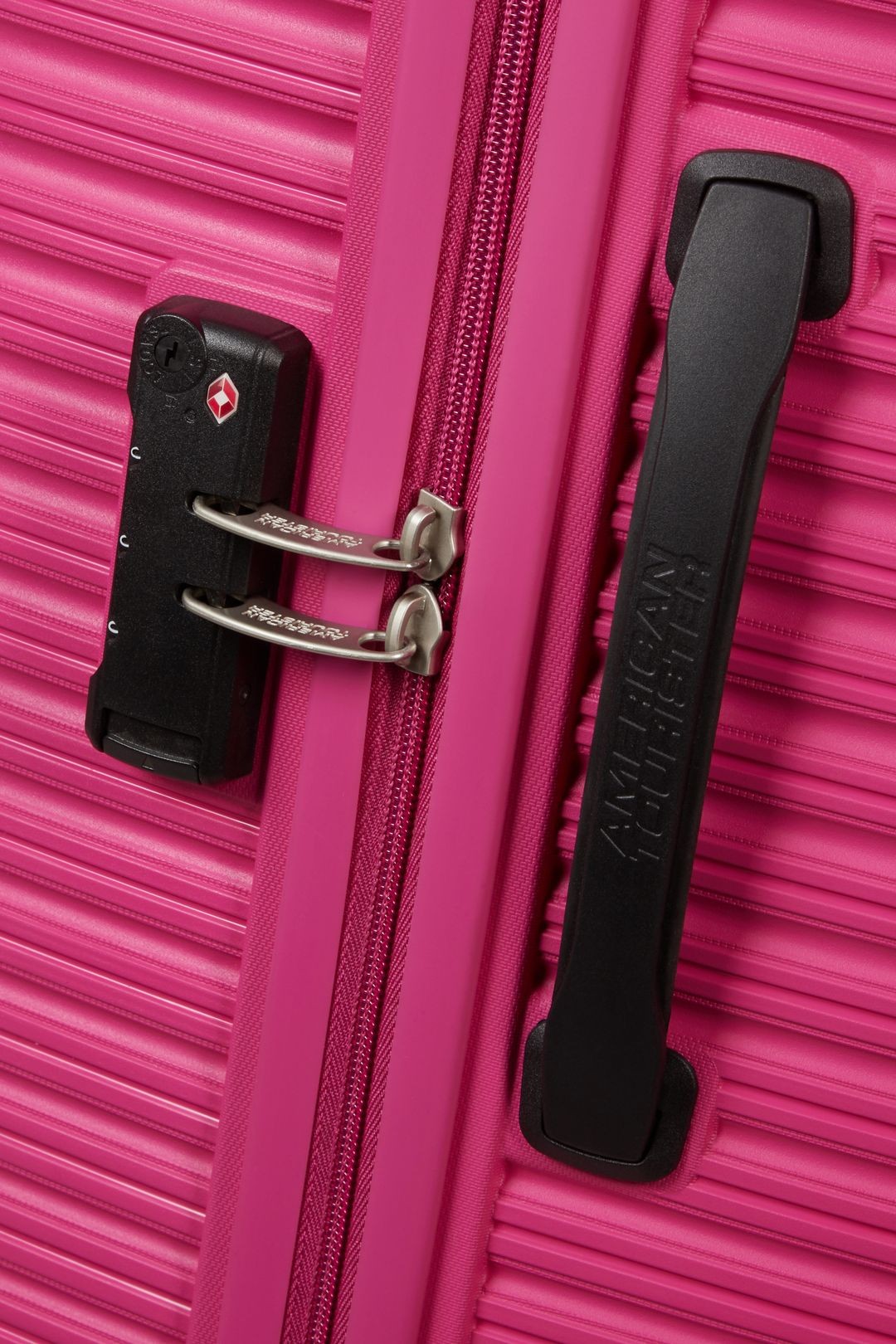 AMERICAN TOURISTER MALETA MEDIANA LIFTOFF 68CM