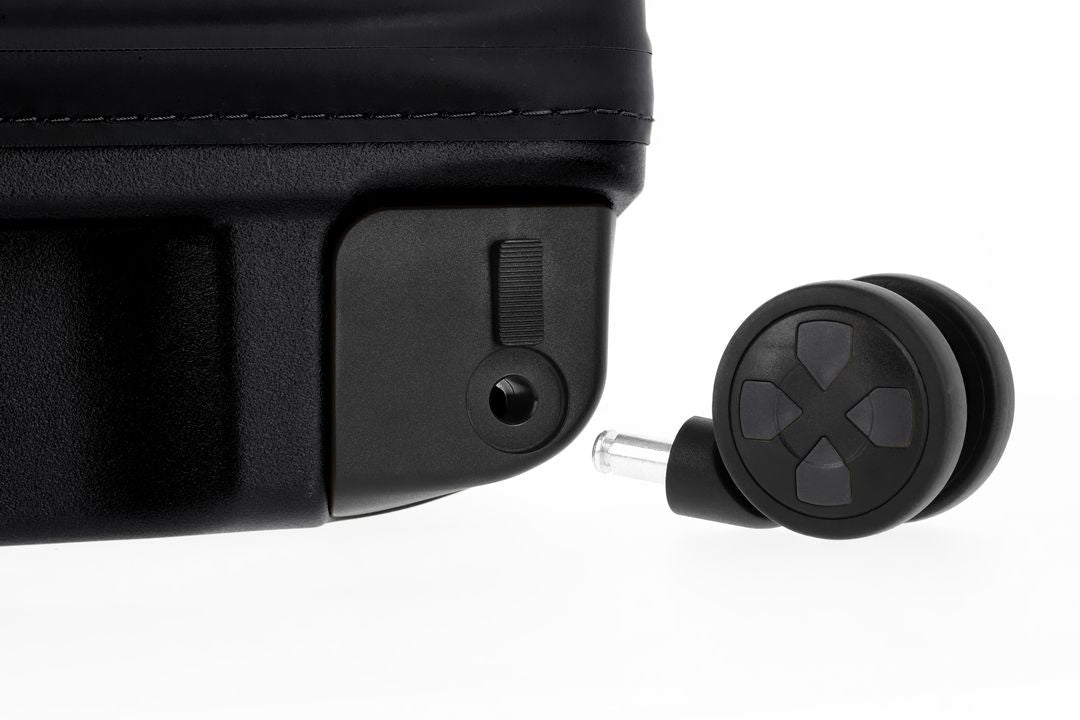 IP1 IMPACKT Valise cabine AVEC USB PORT 55CM