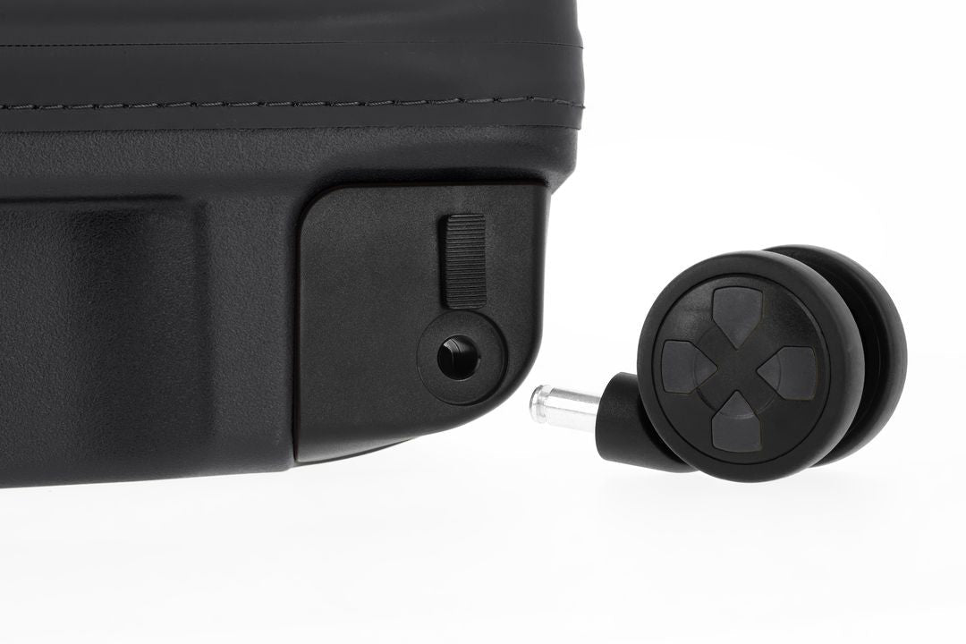 IP1 IMPACKT Valise cabine AVEC USB PORT 55CM