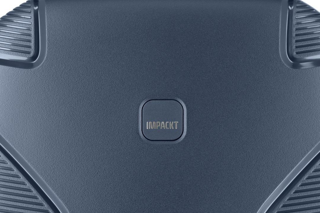 IP1 IMPACKT Valise cabine AVEC USB PORT 55CM