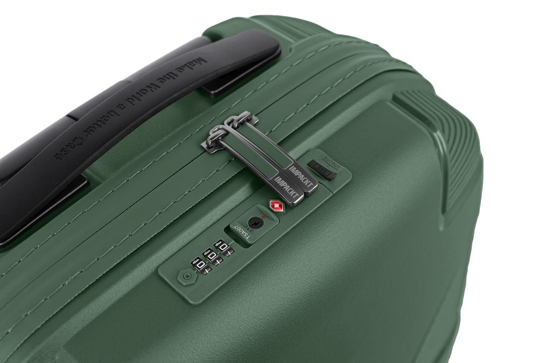 IP1 IMPACKT Valise cabine AVEC USB PORT 55CM