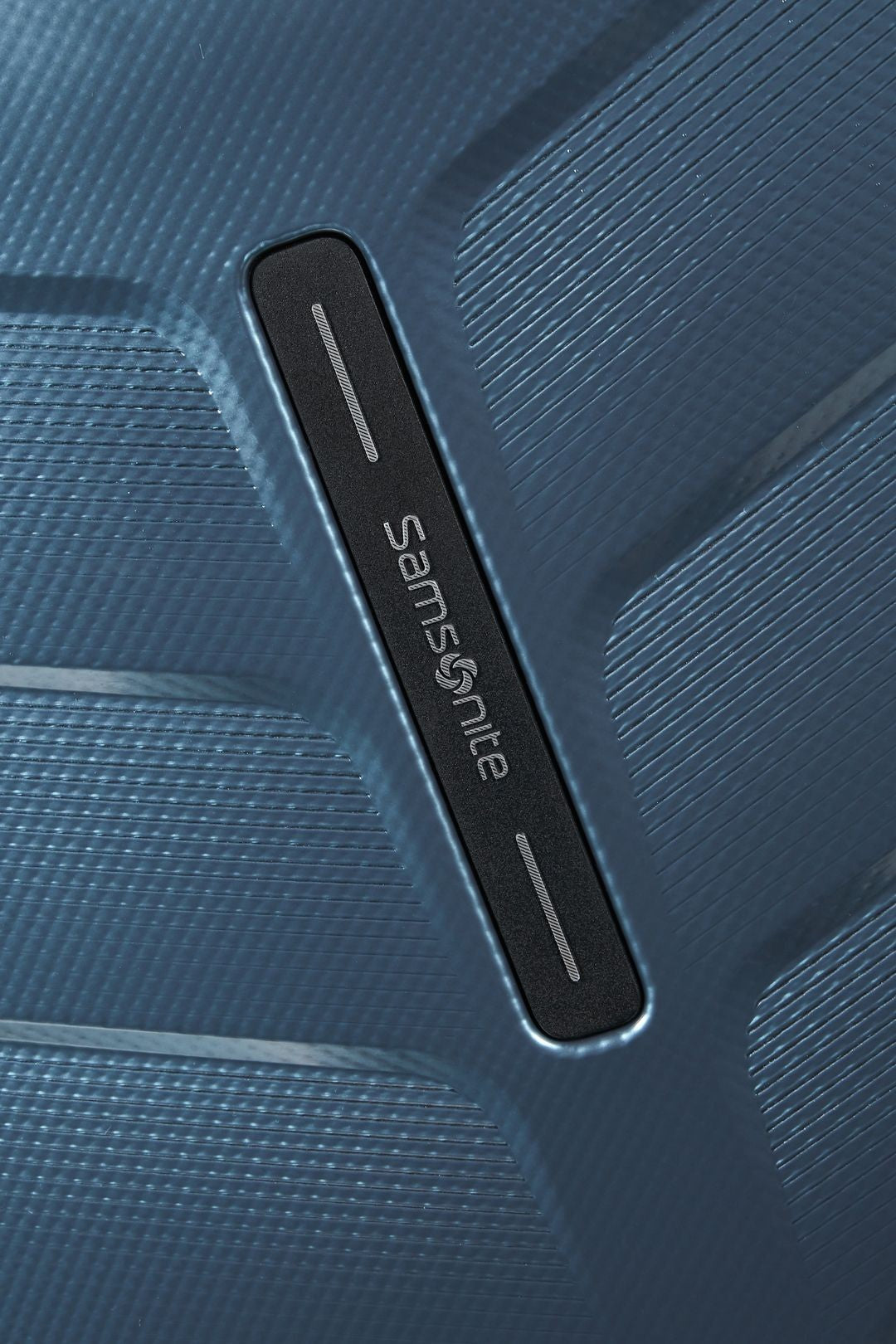 SAMSONITE ATTRIX TROLLEY RIGID 75CM