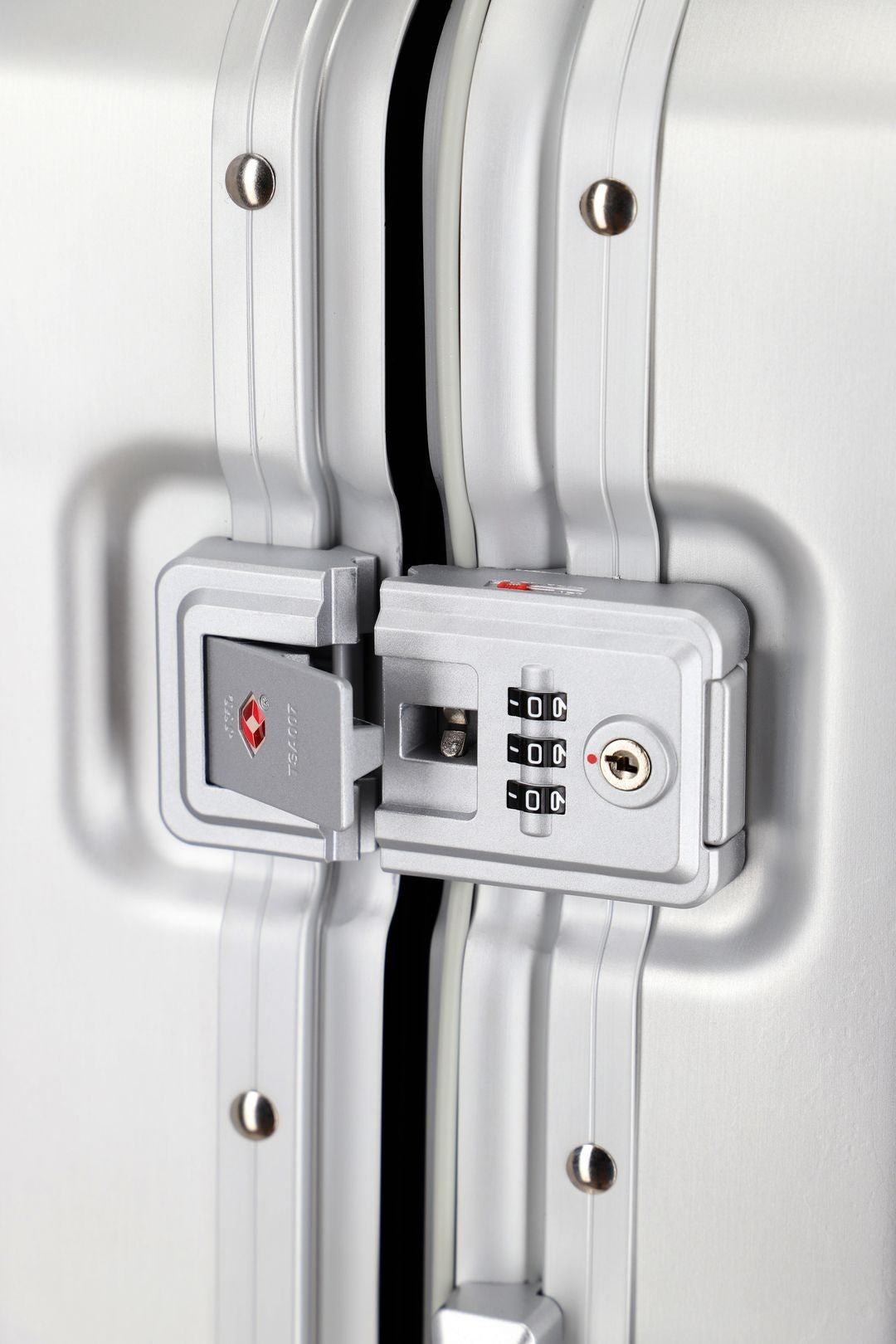 TRAVELITE - Valuta in alluminio NEXT 2.0 Di cabina 55CM