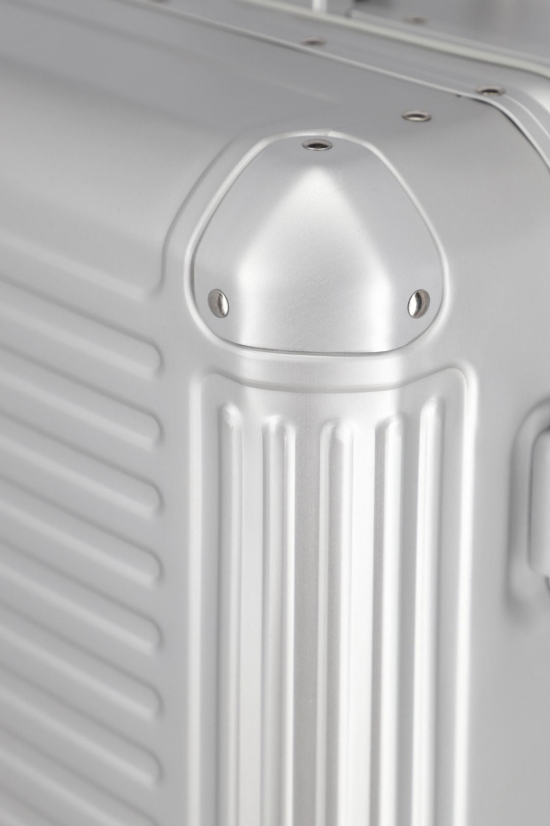 TRAVELITE - Large aluminum suitcase NEXT 2.0 – 77cm