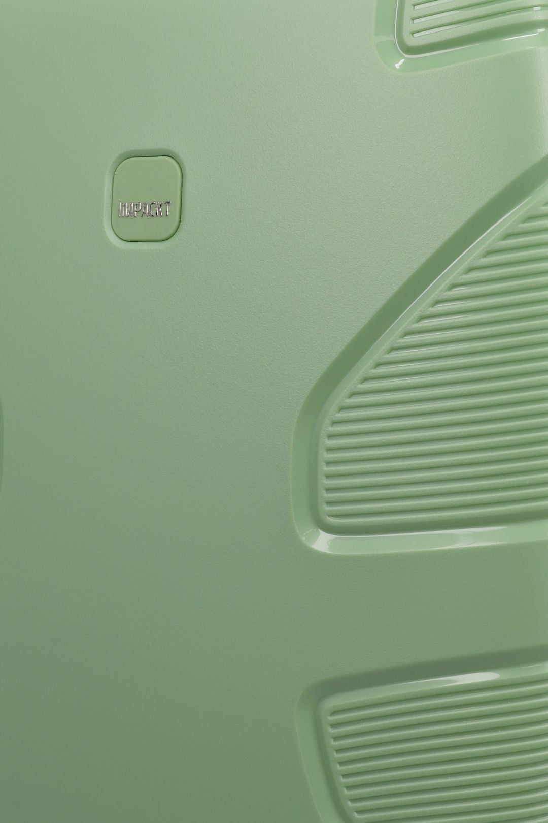 IP1 IMPACKT Valise cabine AVEC USB PORT 55CM