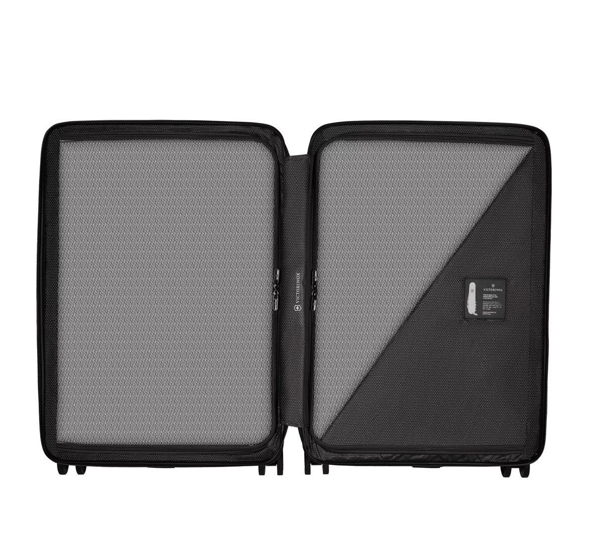 AIROX OF VICTORINOX - Median suitcase 69 cm