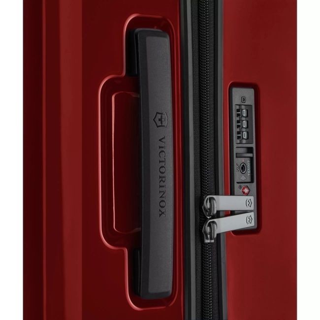 AIROX OF VICTORINOX - Median suitcase 69 cm