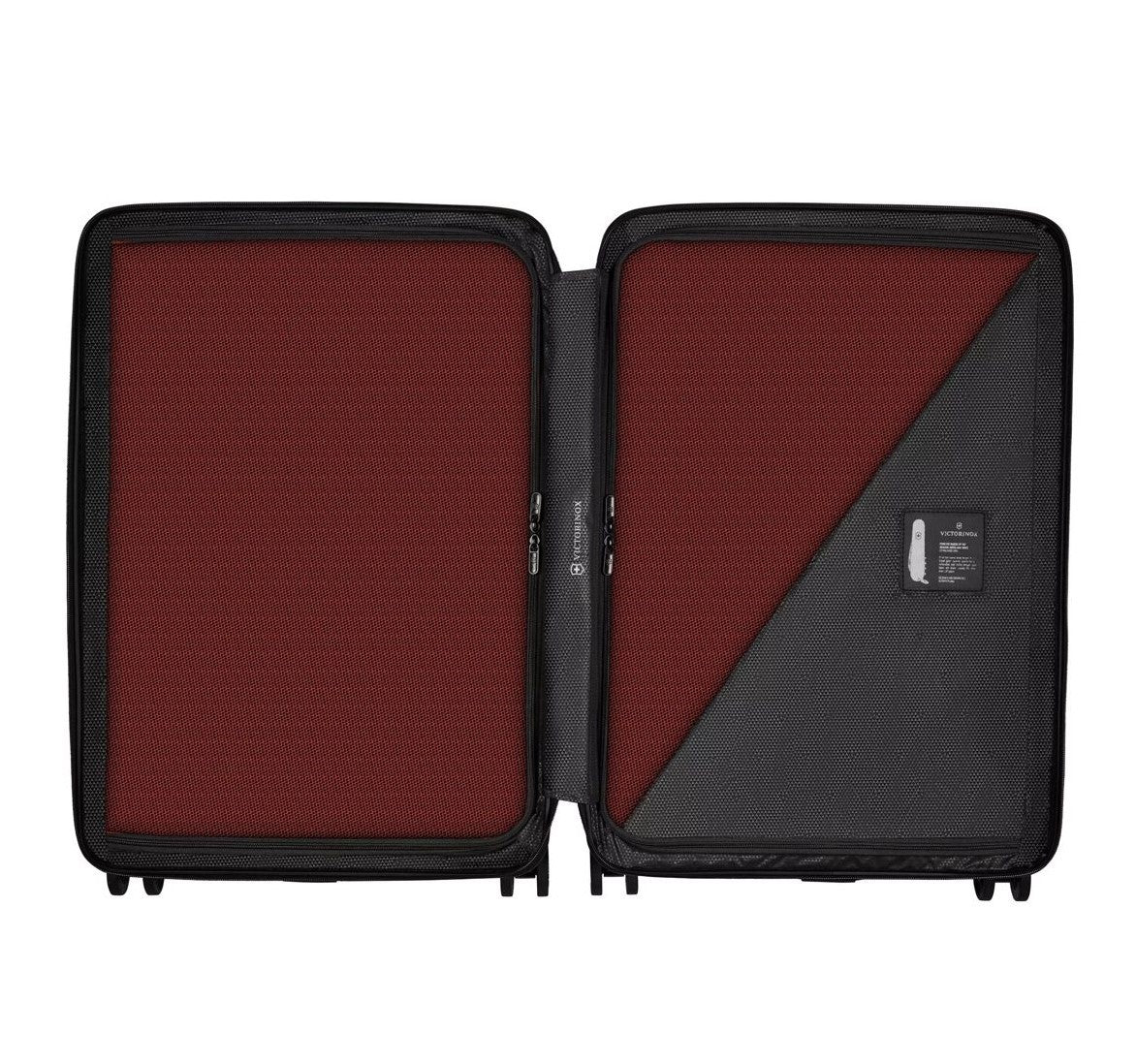 AIROX OF VICTORINOX - Median suitcase 69 cm