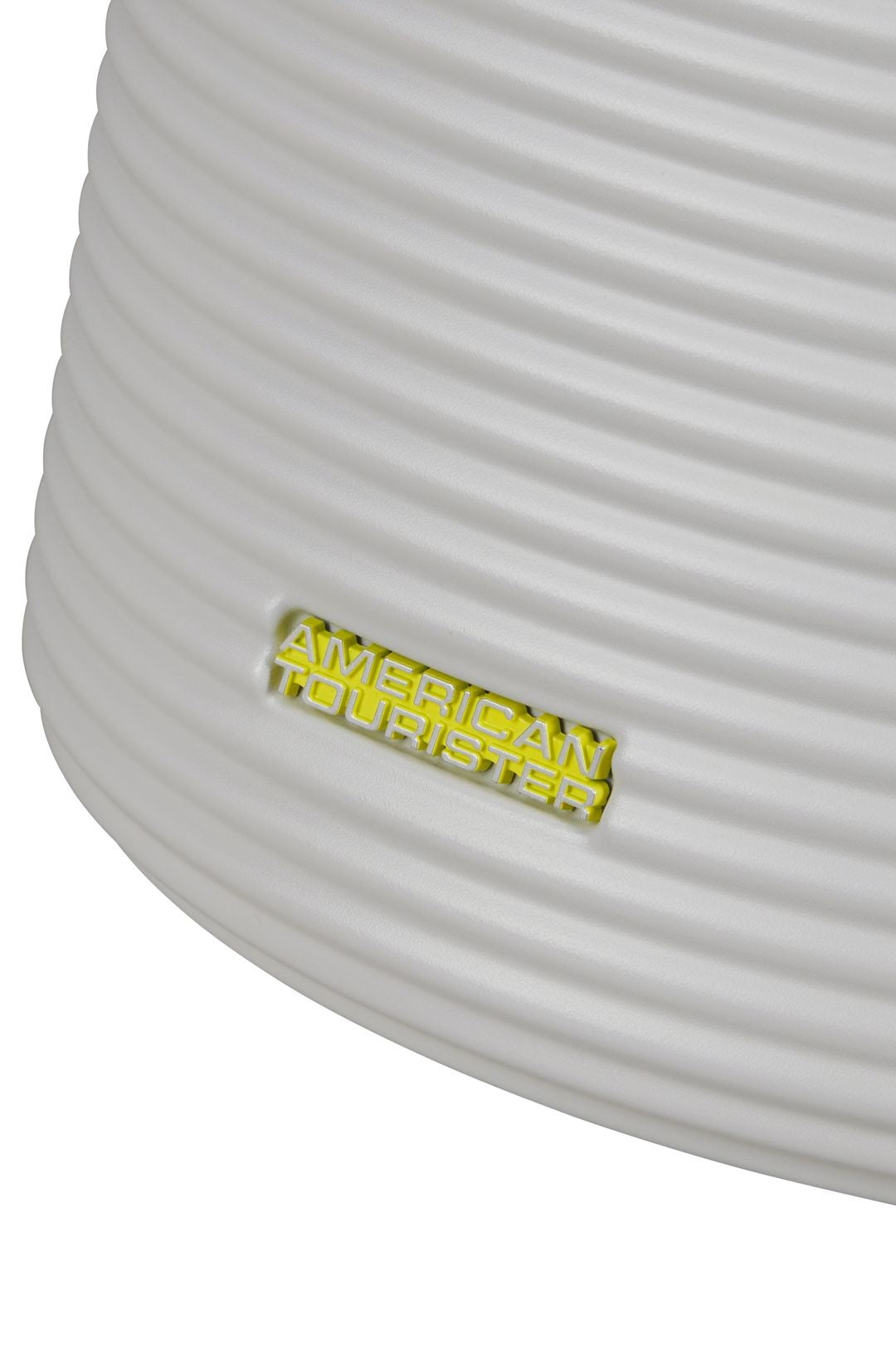 AMERICAN TOURISTER NECESER RIGIDE ROLLIO