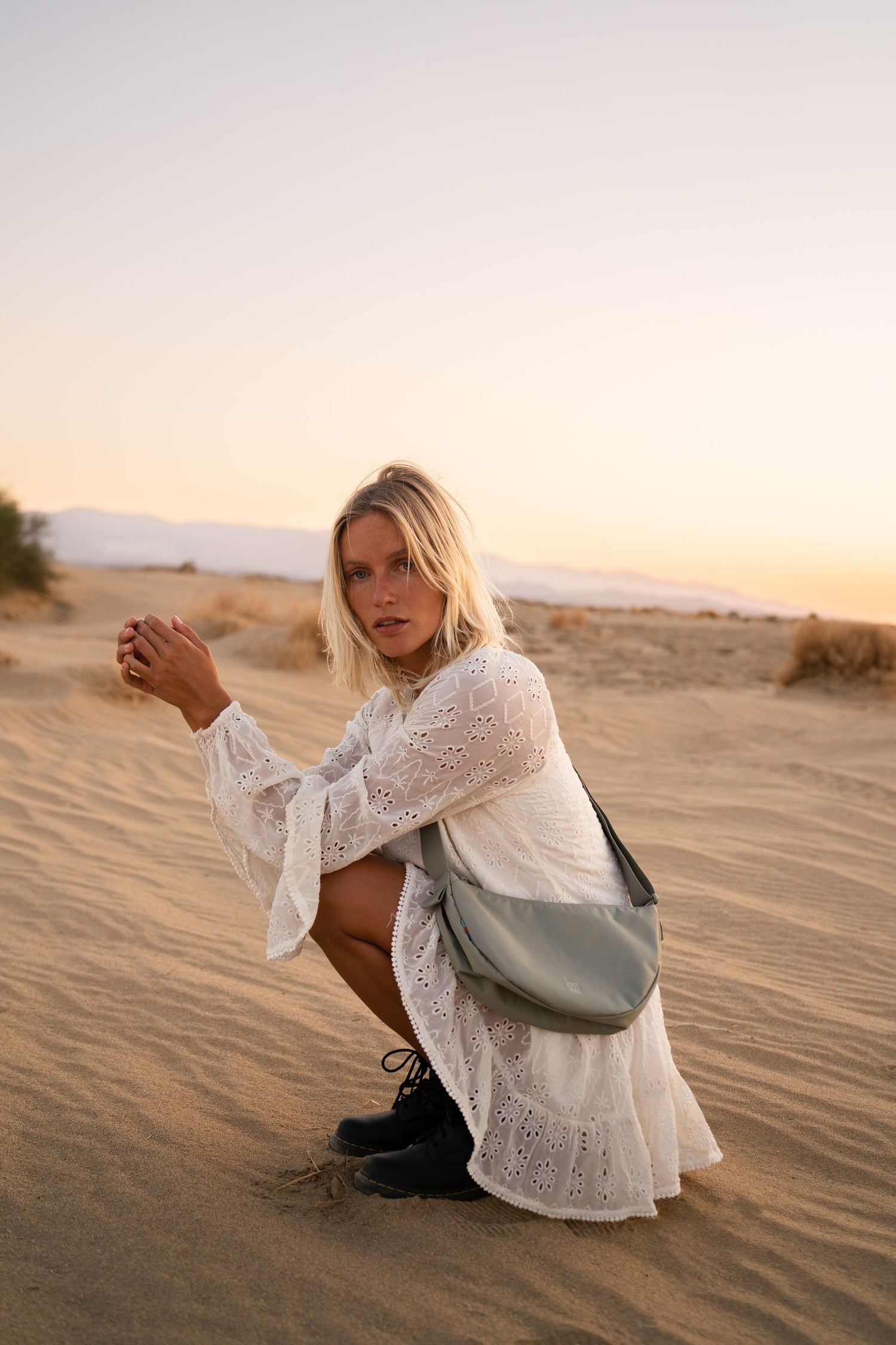 GOT BAG MOON BAG SMALL