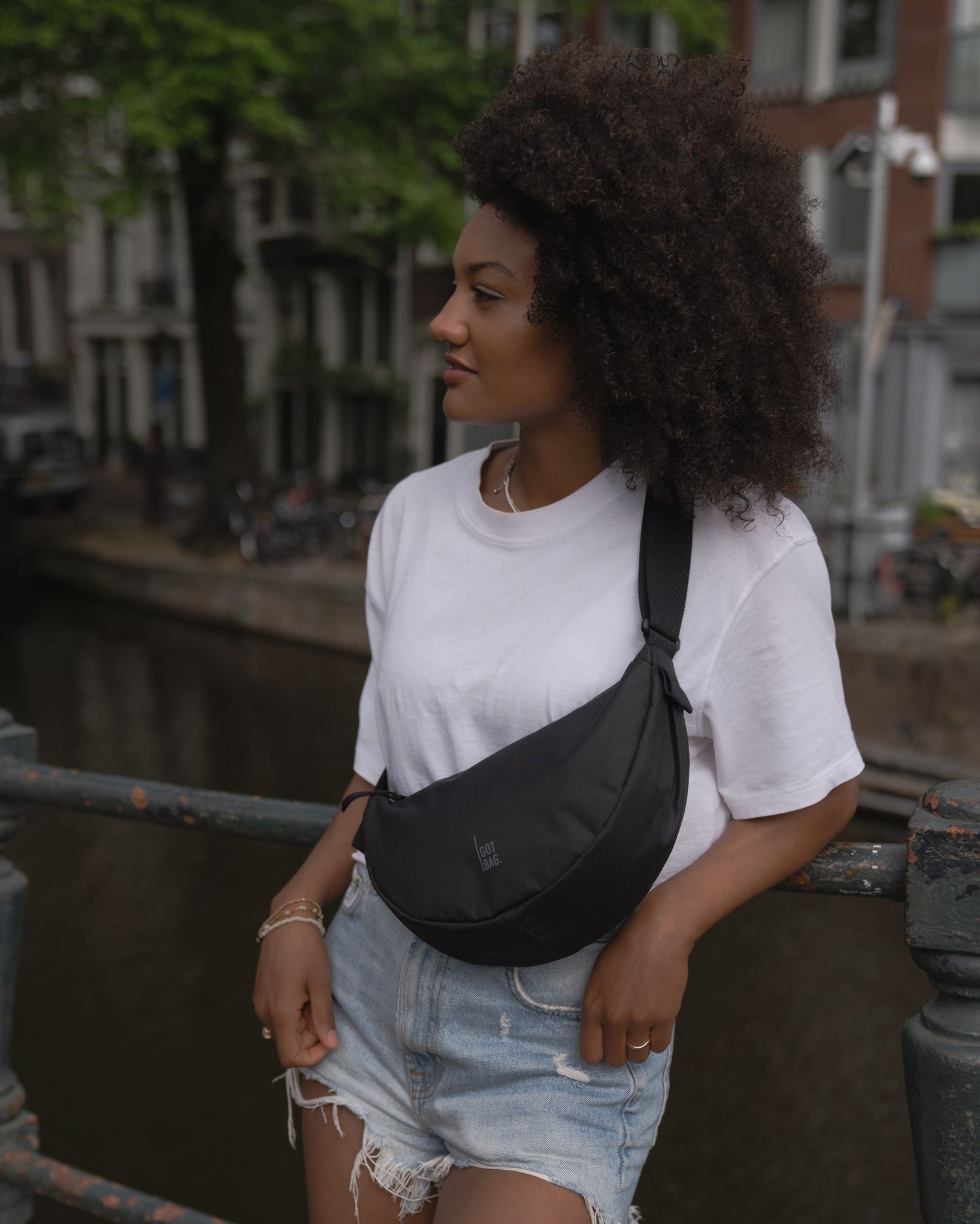 GOT BAG MOON BAG SMALL