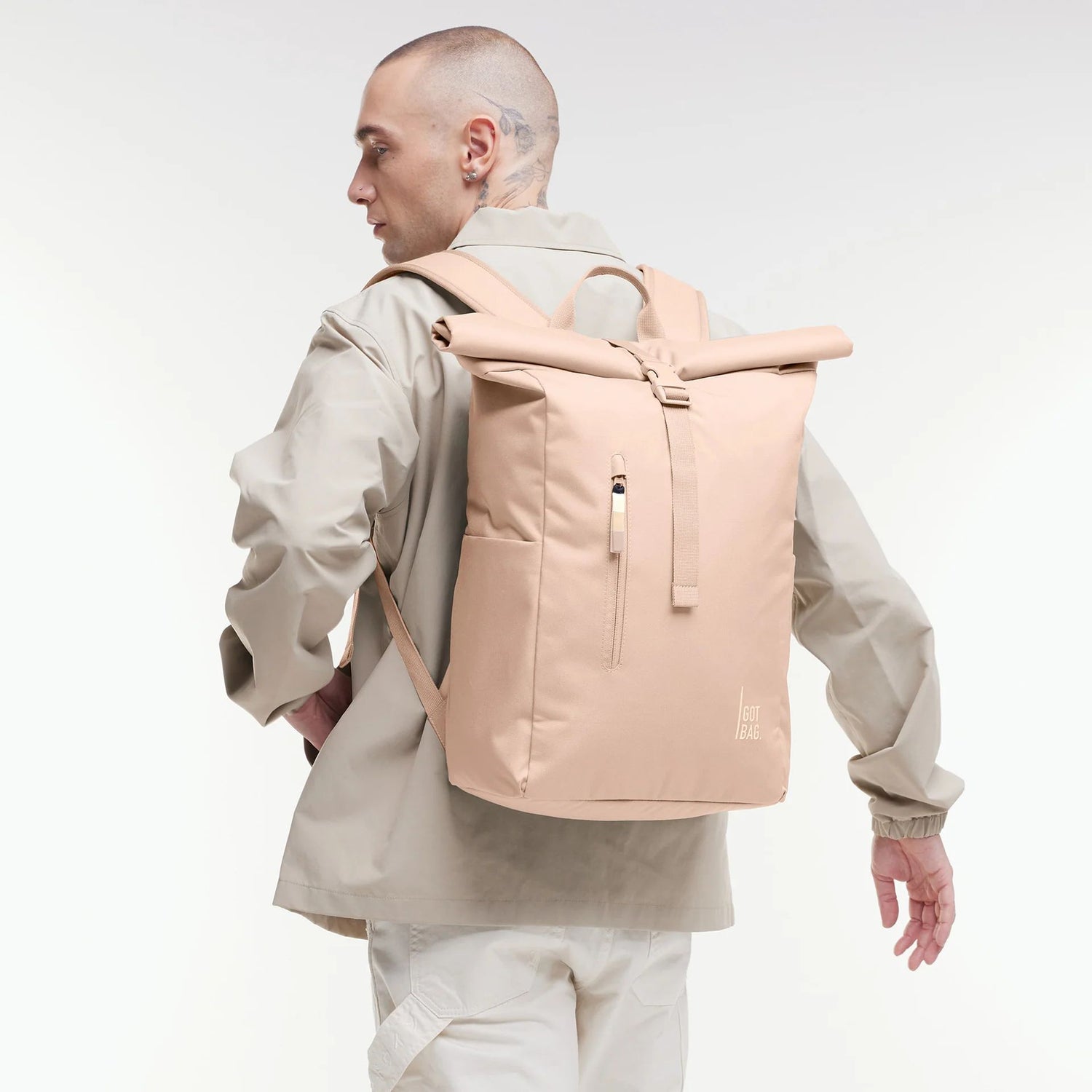 J'ai un sac à dos ROLLTOP Monochrome facile