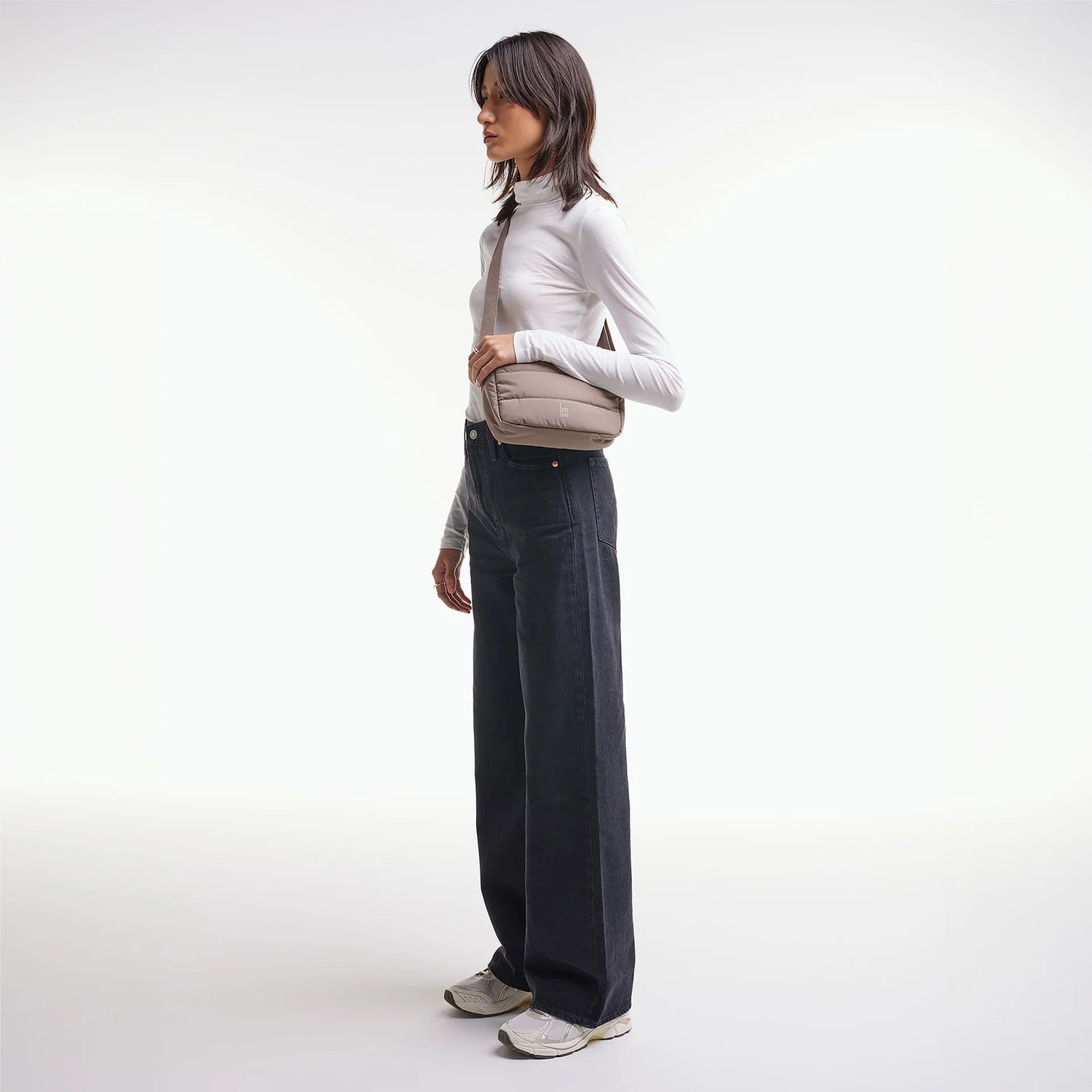 GOT BAG PUFFER CROSSBODY BAG MONOCHROME