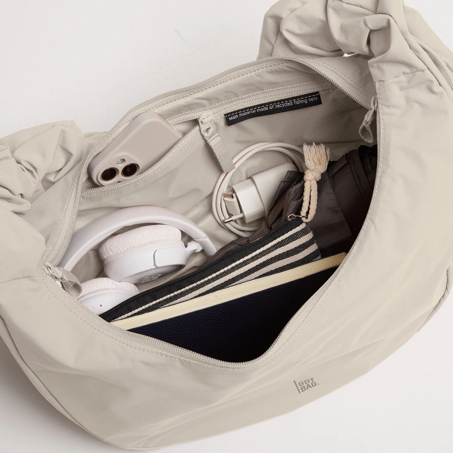 GOT BAG MOON BAG RUFFLE MONOCHROME