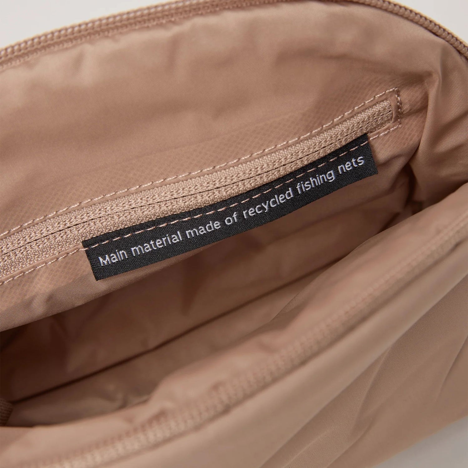 GOT BAG CLOUD POCKET BAG MONOCHROME