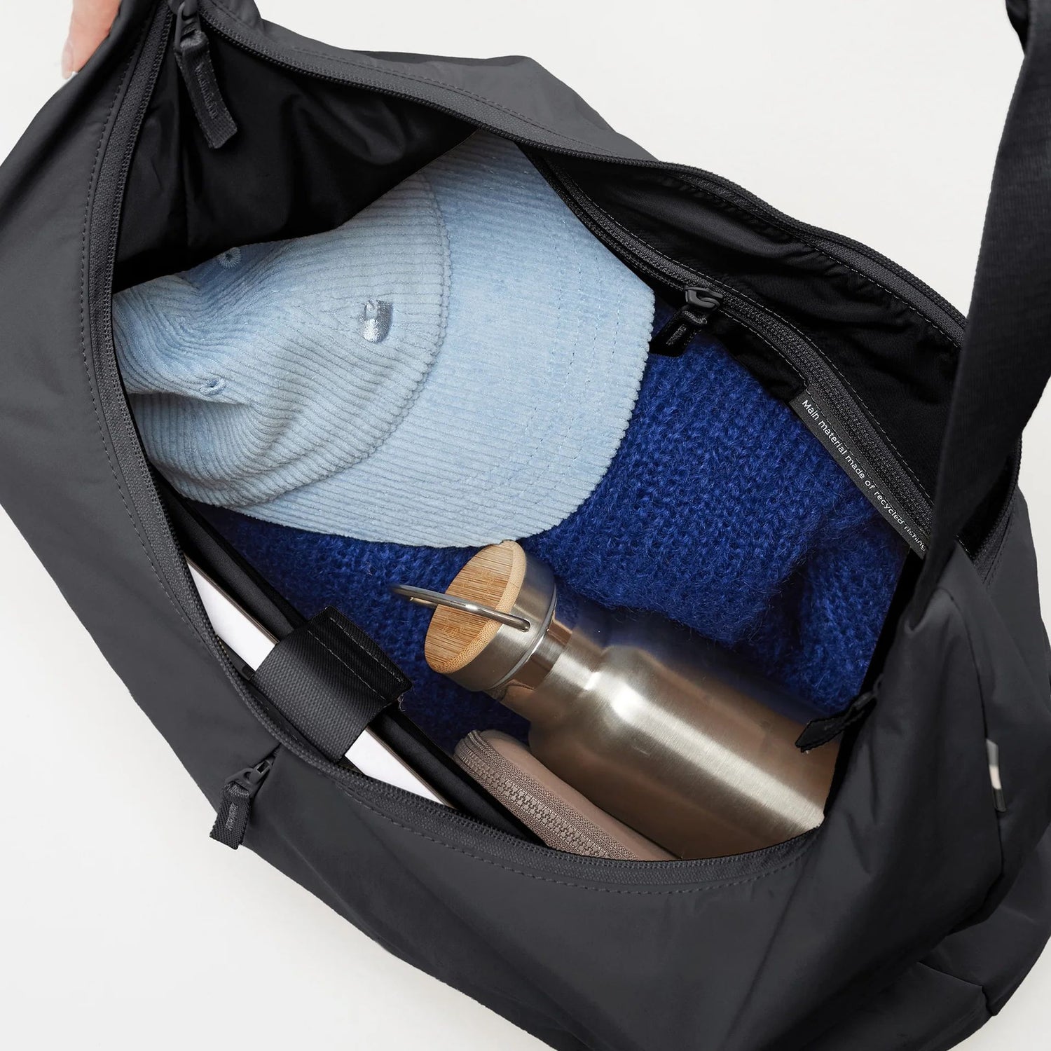 GOT BAG T-SHAPE BAG LARGE MONOCHROME