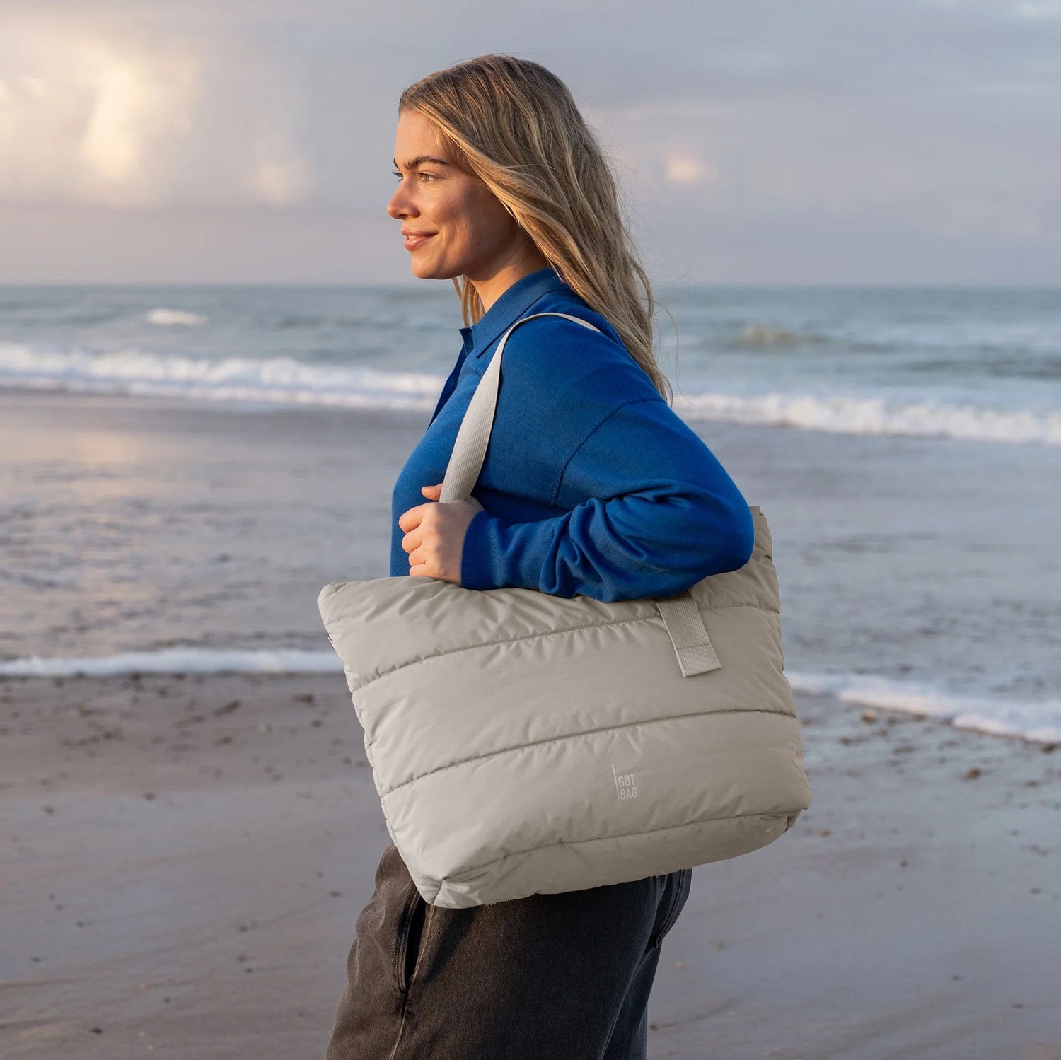 GOT BAG Puffer TOTE Bag monochrome