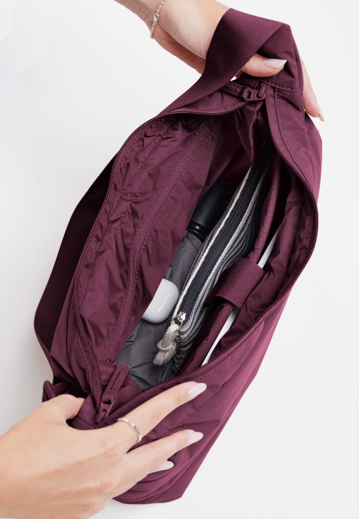 GOT BAG PUFFER SQUARE BAG LARGE MONOCHROME