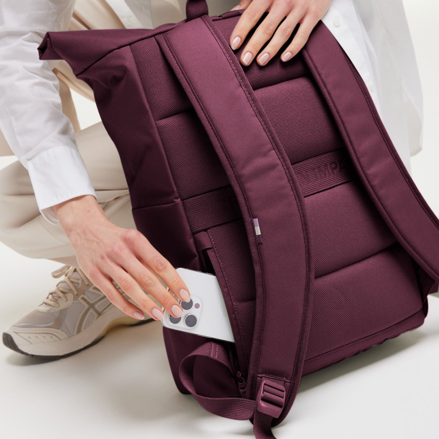 Tenho mochila de bolsa ROLLTOP Monocromático fácil