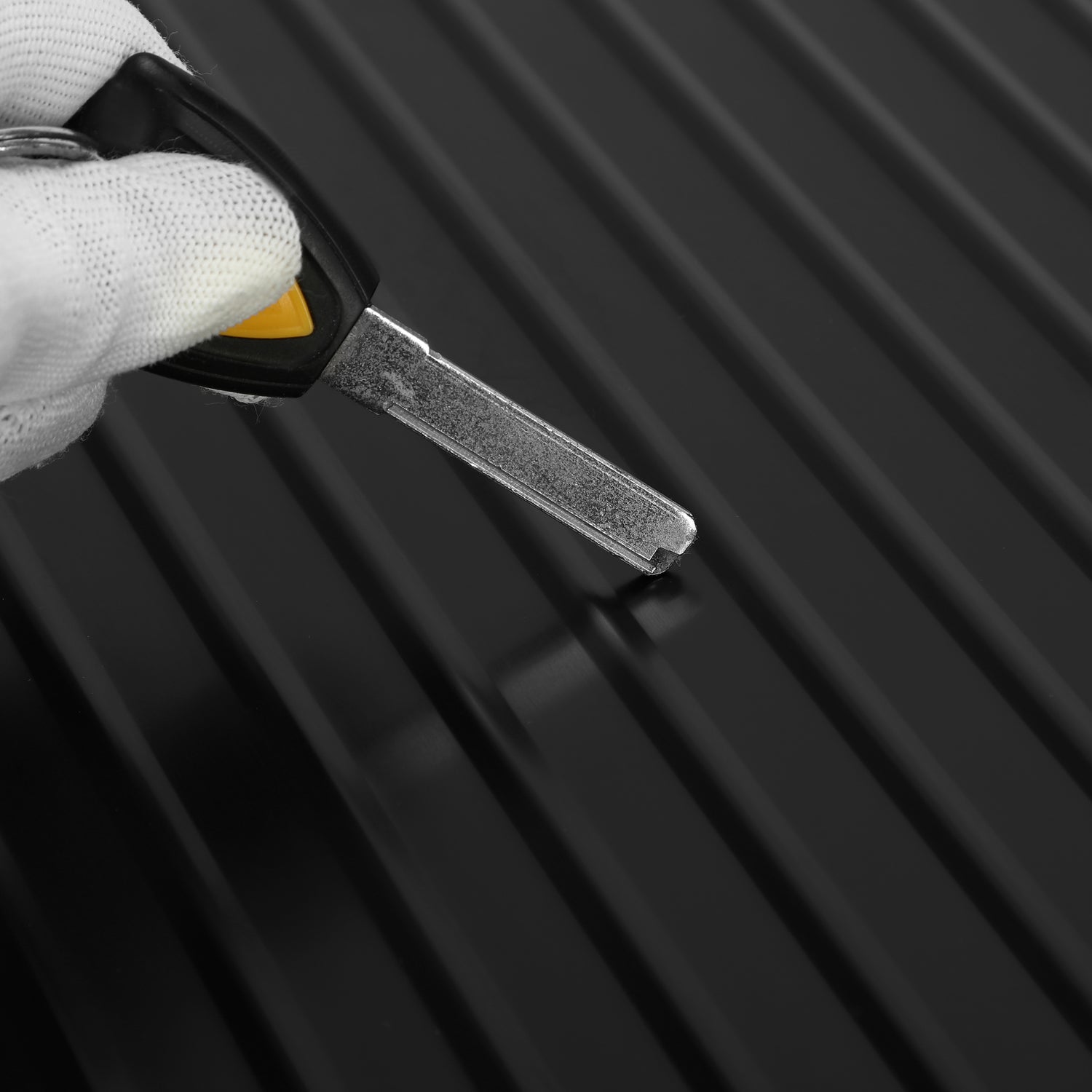 GREENWICH Maleta 100% ALUMINIO de cabina Praga 55CM