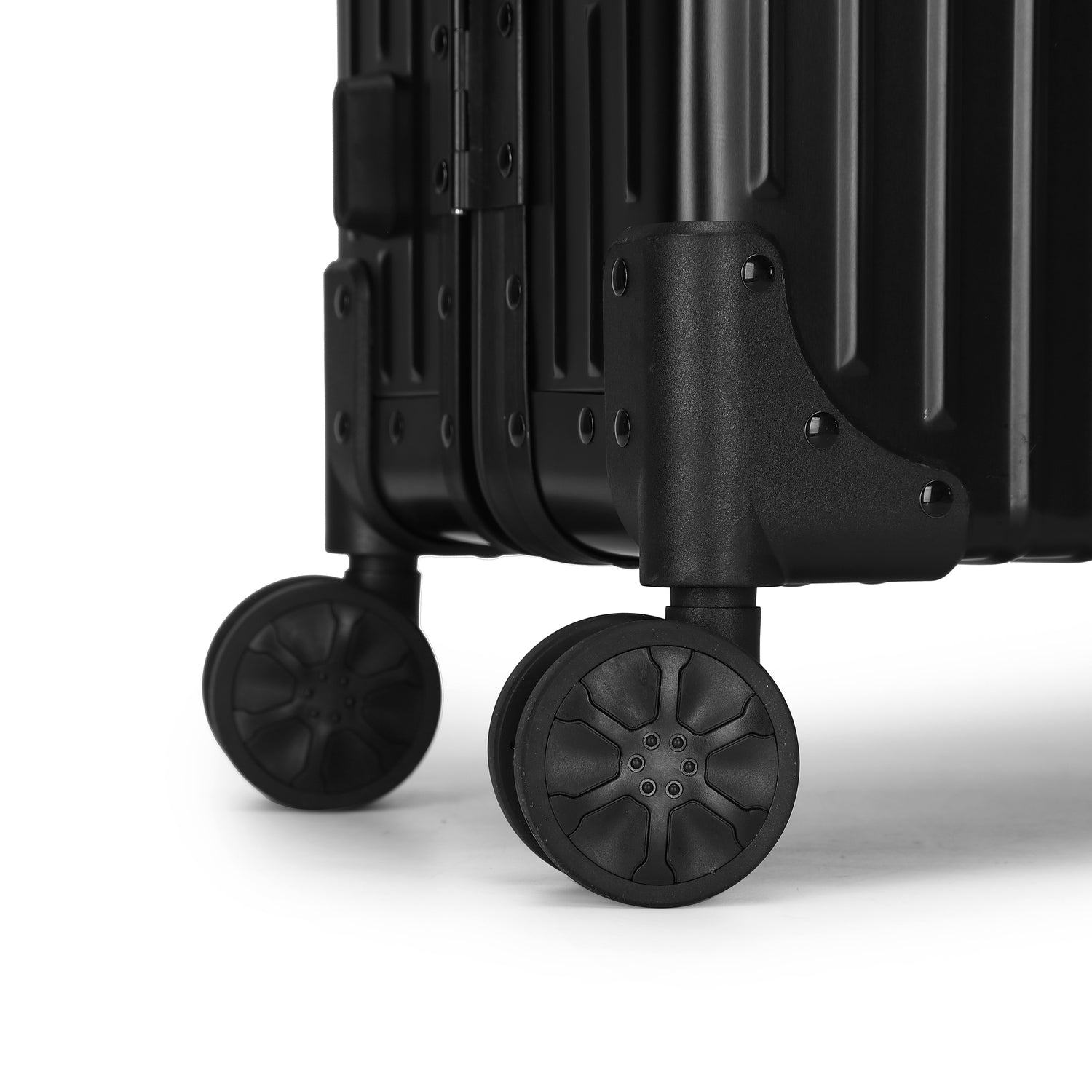 GREENWICH Maleta 100% ALUMINIO Praga Mediana 66.5cm