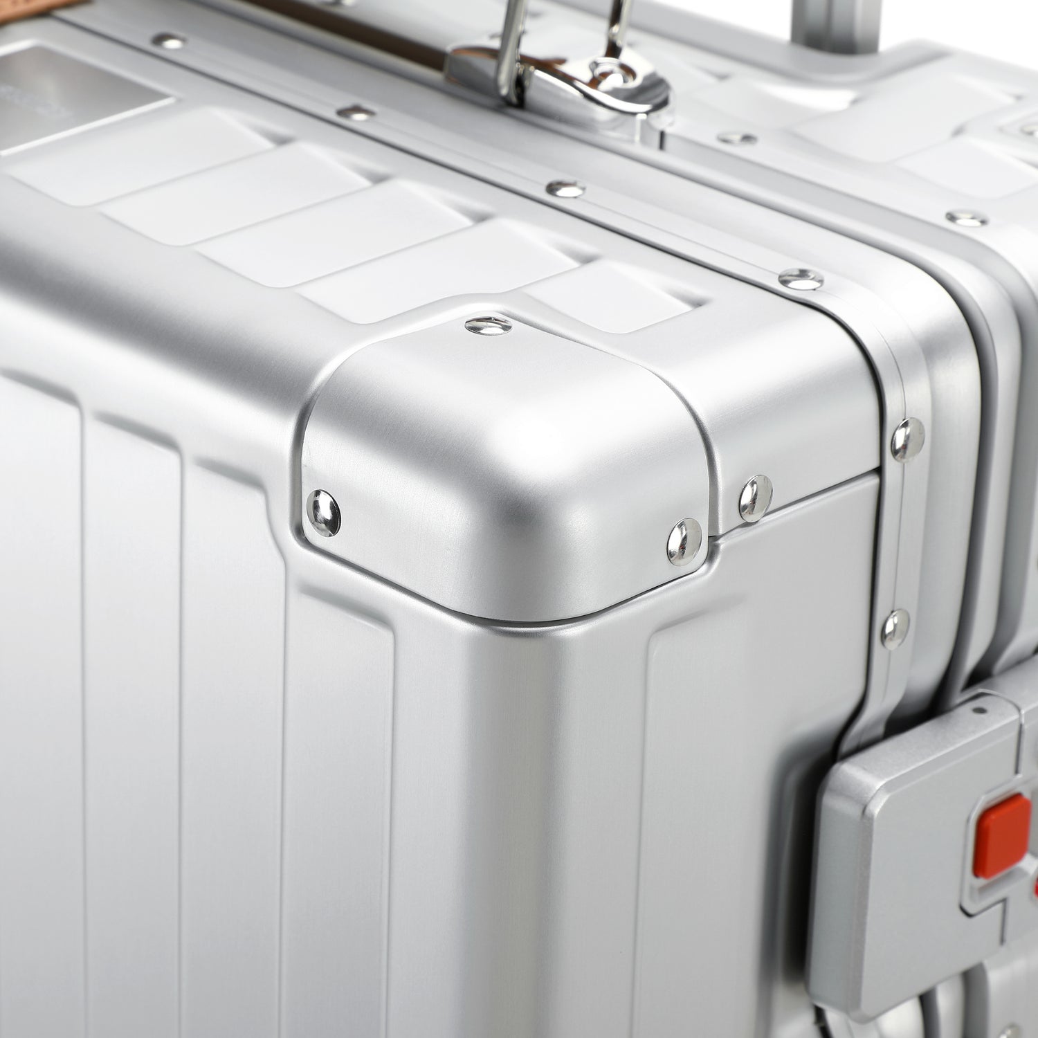 GREENWICH set von Aluminiumkoffern mit Griff aus veganem Leder NEW YORK 2.0