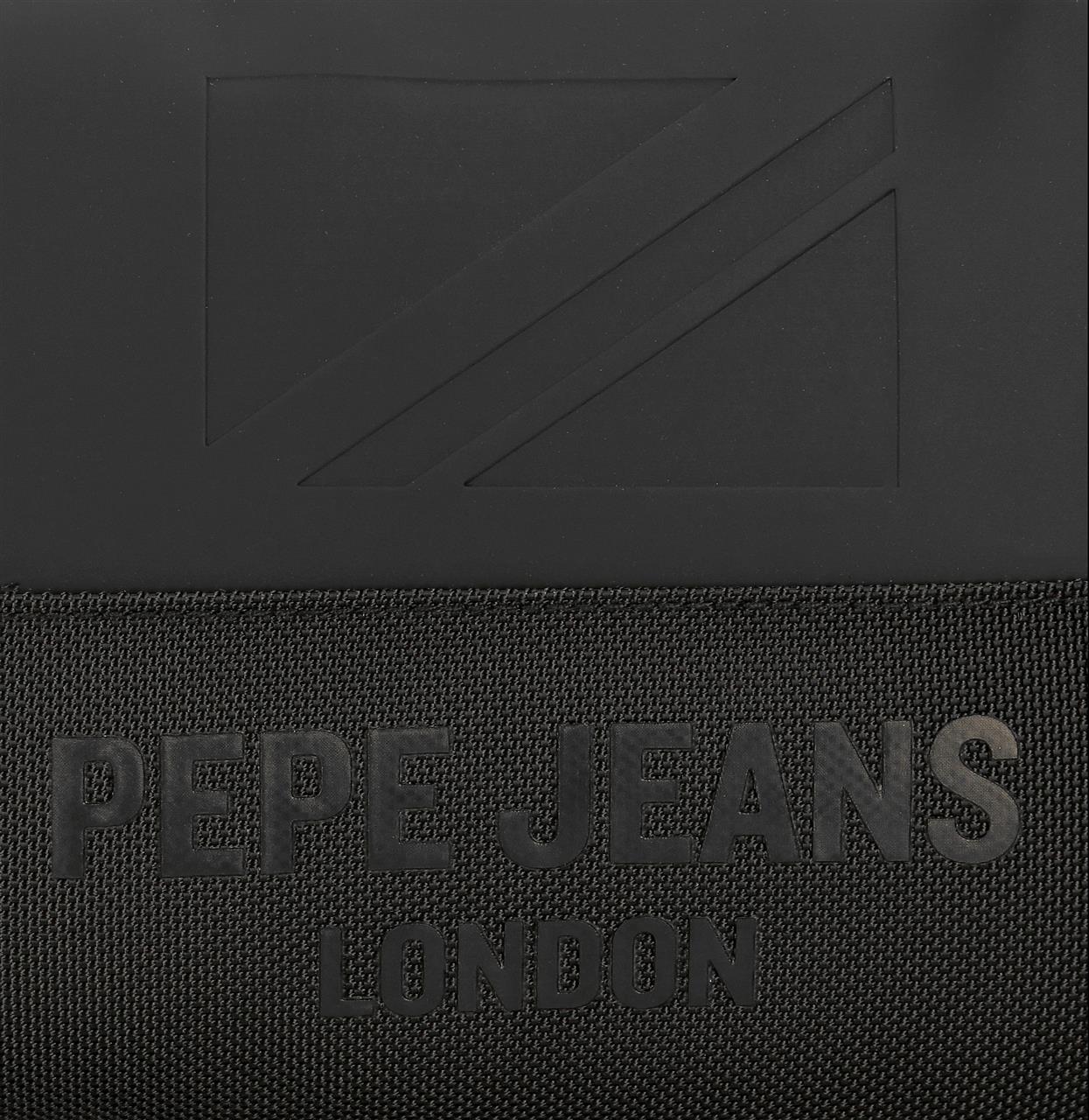 7062841 Backpack aanpassen. PJL Bromley Black Porter