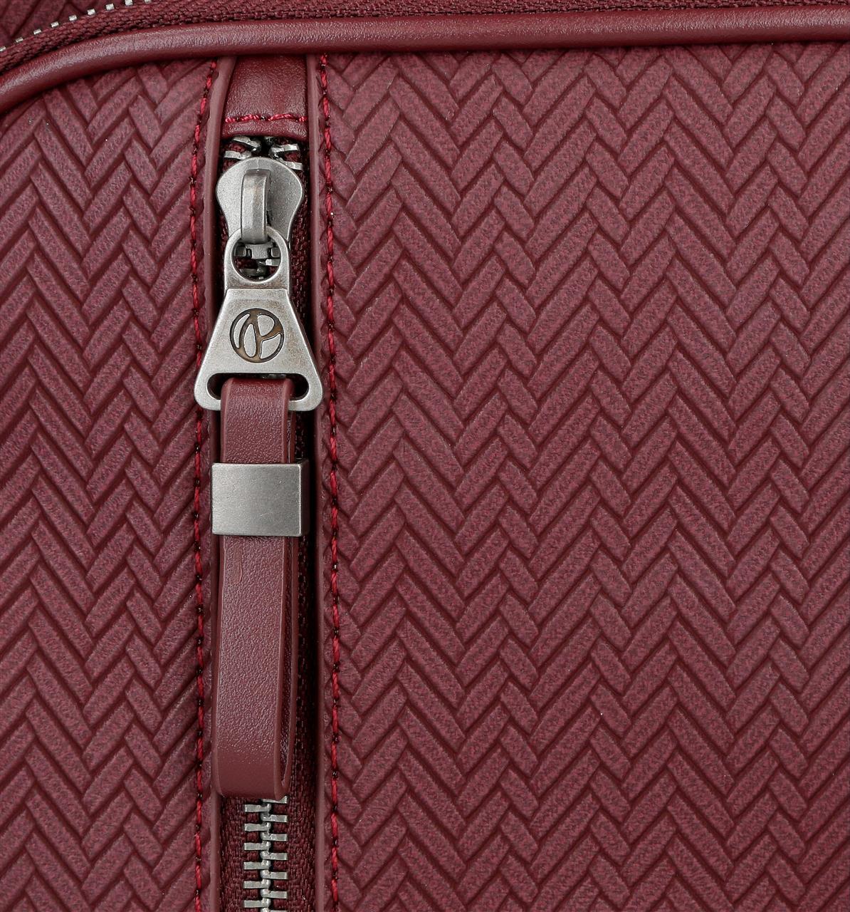 7912132 Backpack aanpassen.