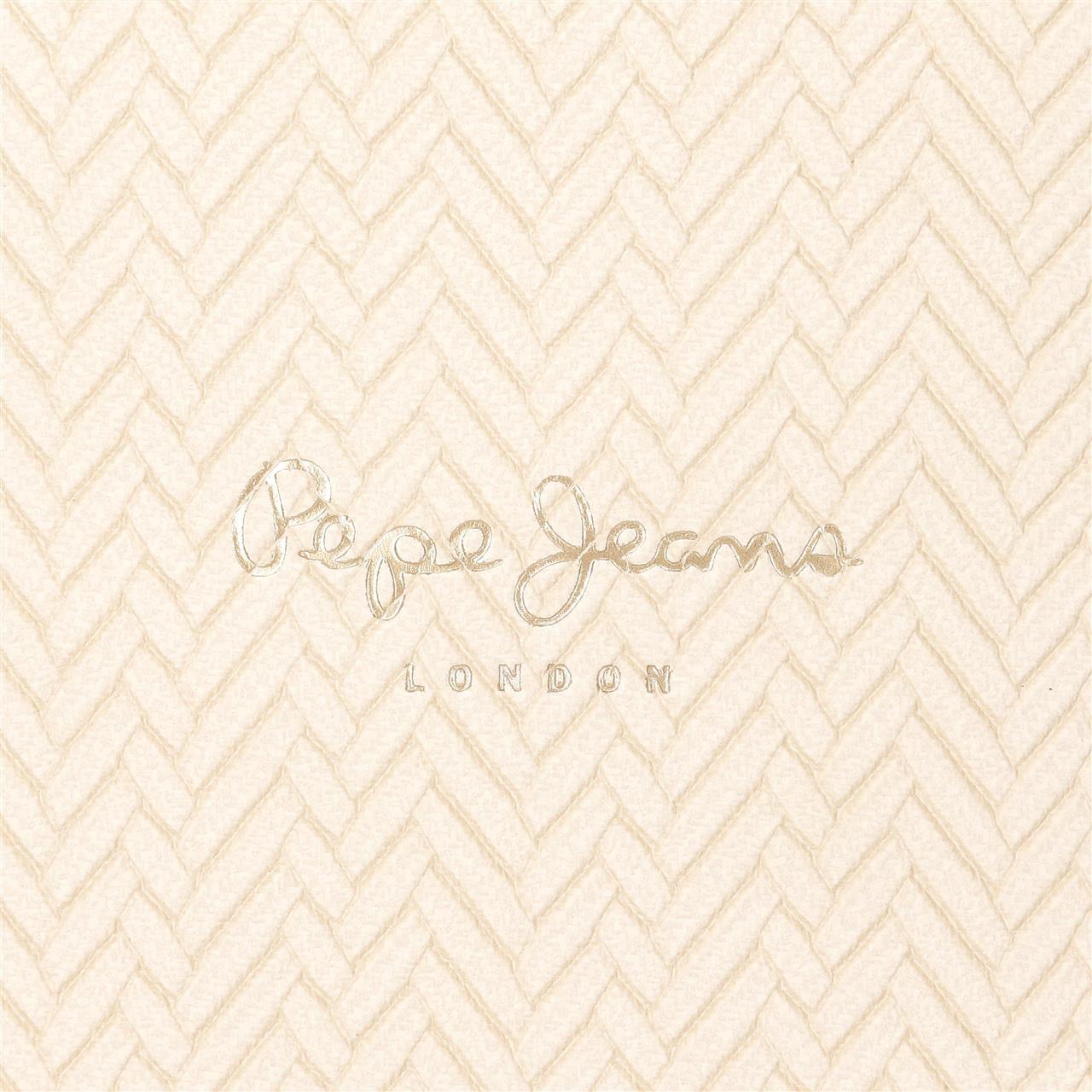 7912131 Adapt Backpack. 2C PORORord.pjl Sprig