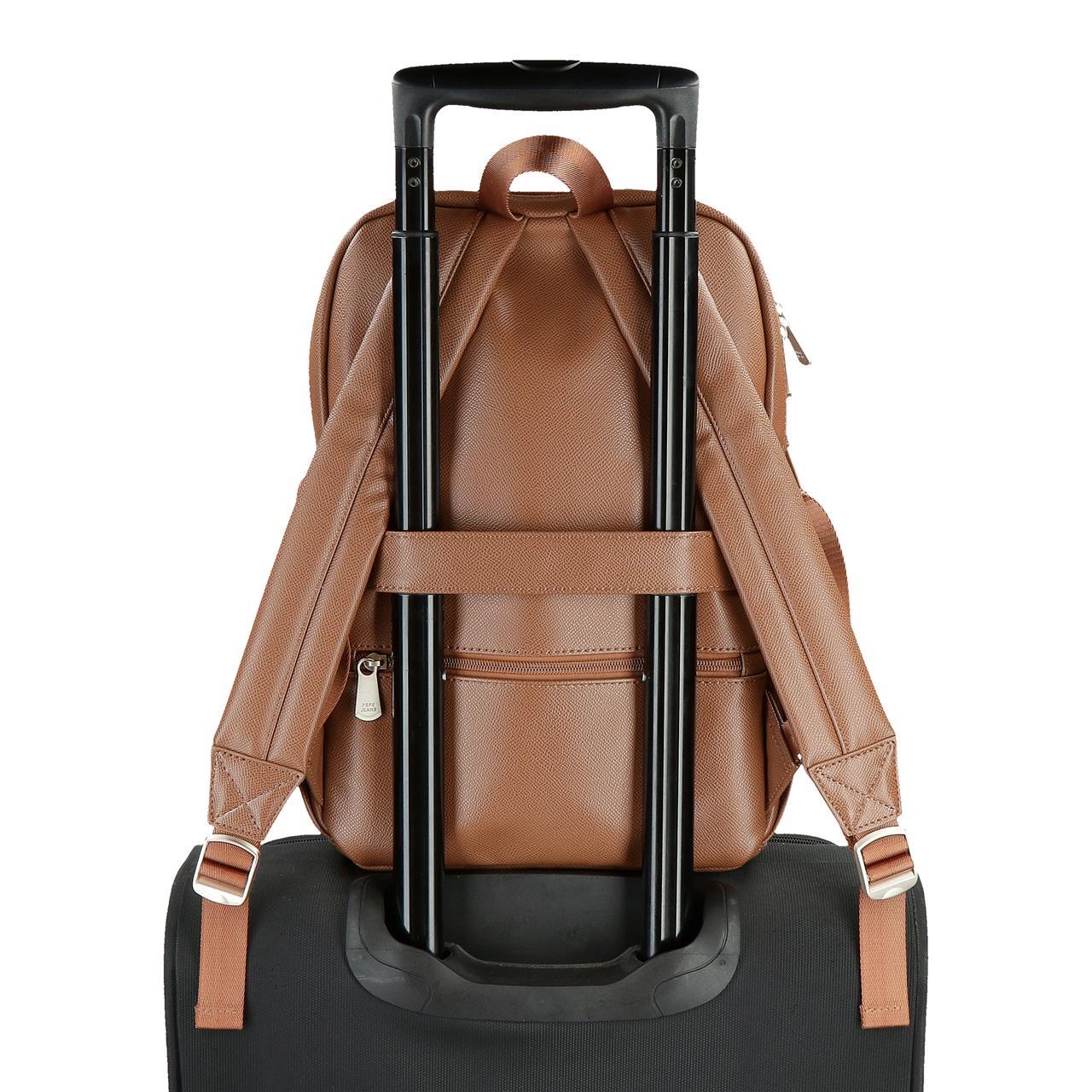 7942132 Backpack aanpassen. 2c pororord.pjl Elia Marron