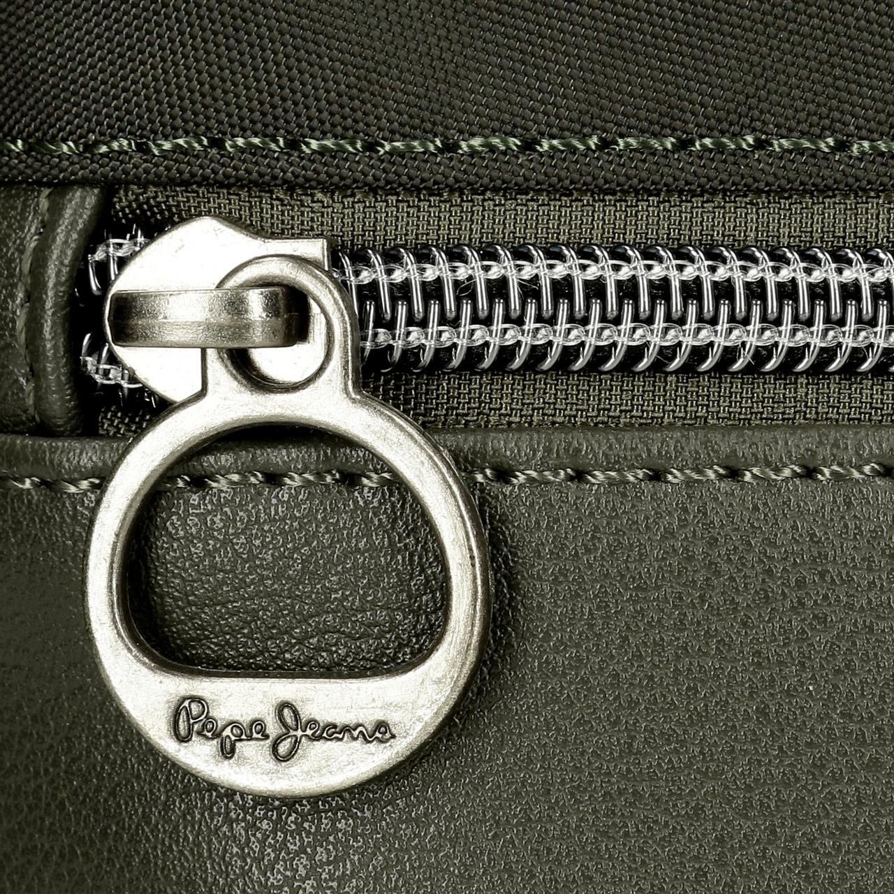 7092042 Adatta Zackpack. Puerta. E Tablet PJL Christine Green