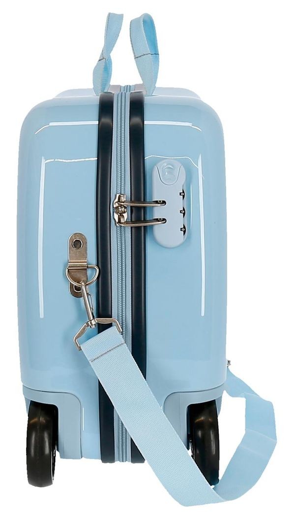 Walizka dla dzieci FROZEN WINTER IS MY FAVOURITE