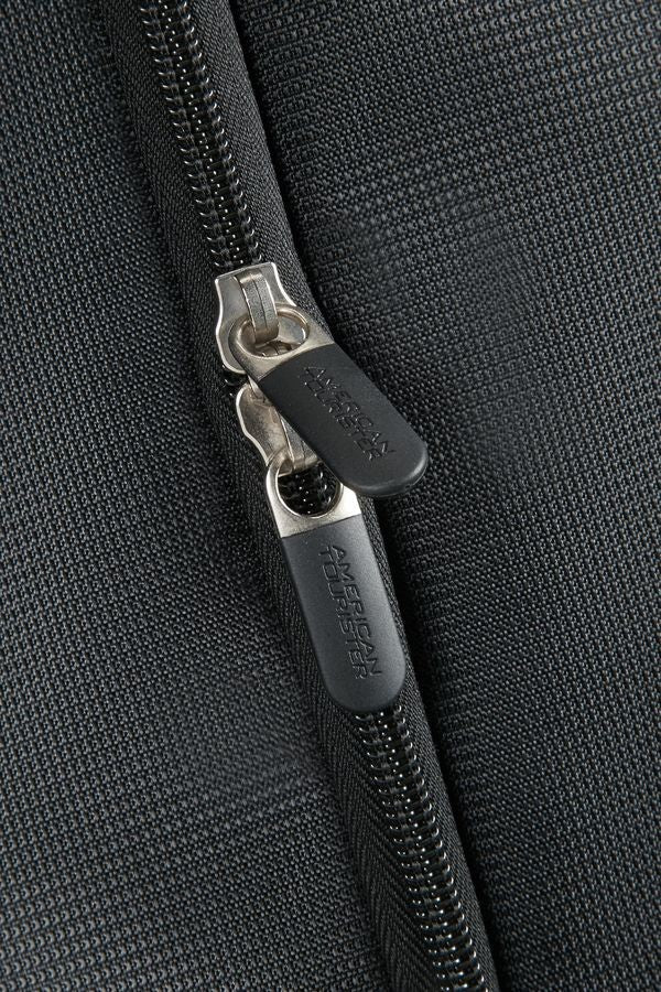 VALISE PEQUEÑA EXTENSIBLE 55/23CM SAMSONITE EASY ACCESS STACKD