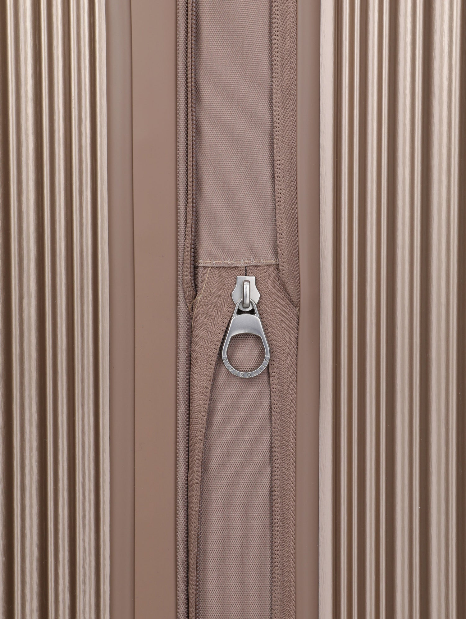 TRAVELITE Maleta Mediana Extensible PAROS 65cm