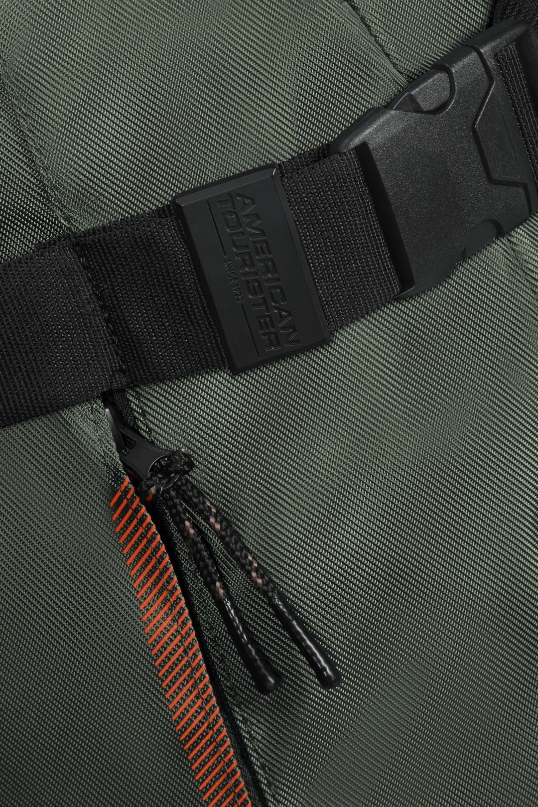 Cabin suitcase 2 wheels URBAN TRACK of American Tourister