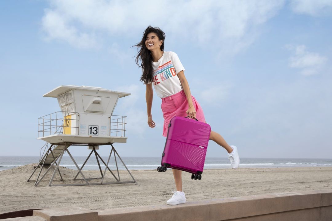 Airconic de American Tourister Spinner Petite taille