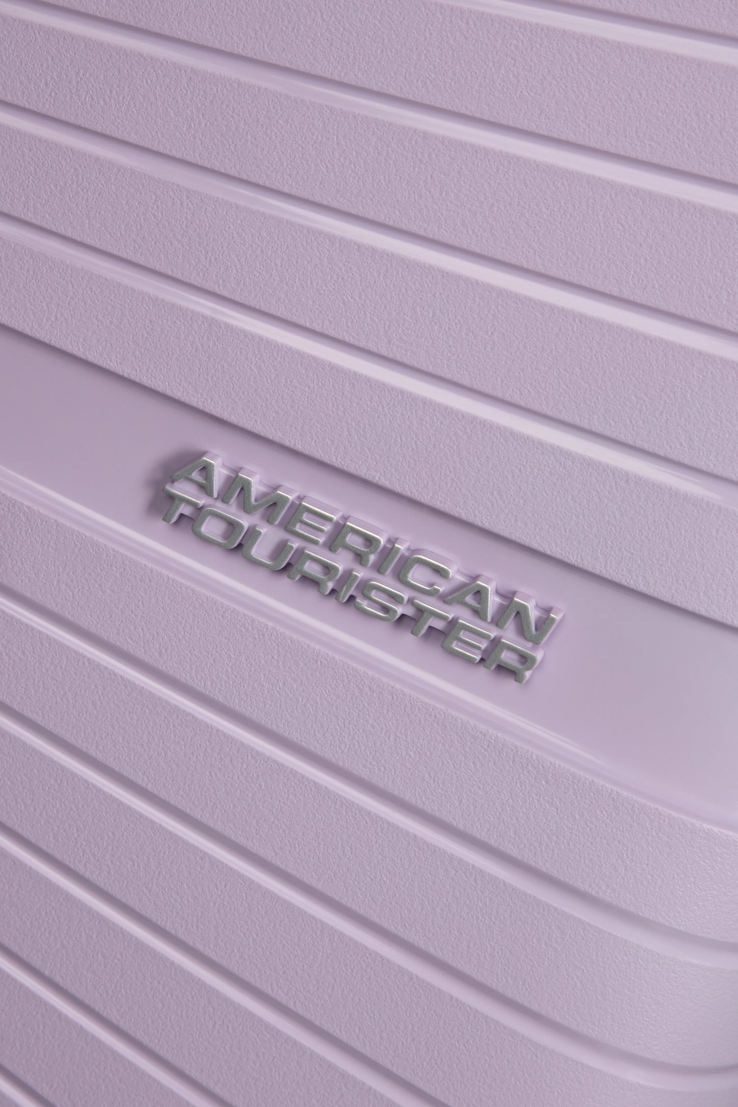Airconic von American Tourister Spinner Mittelgroß