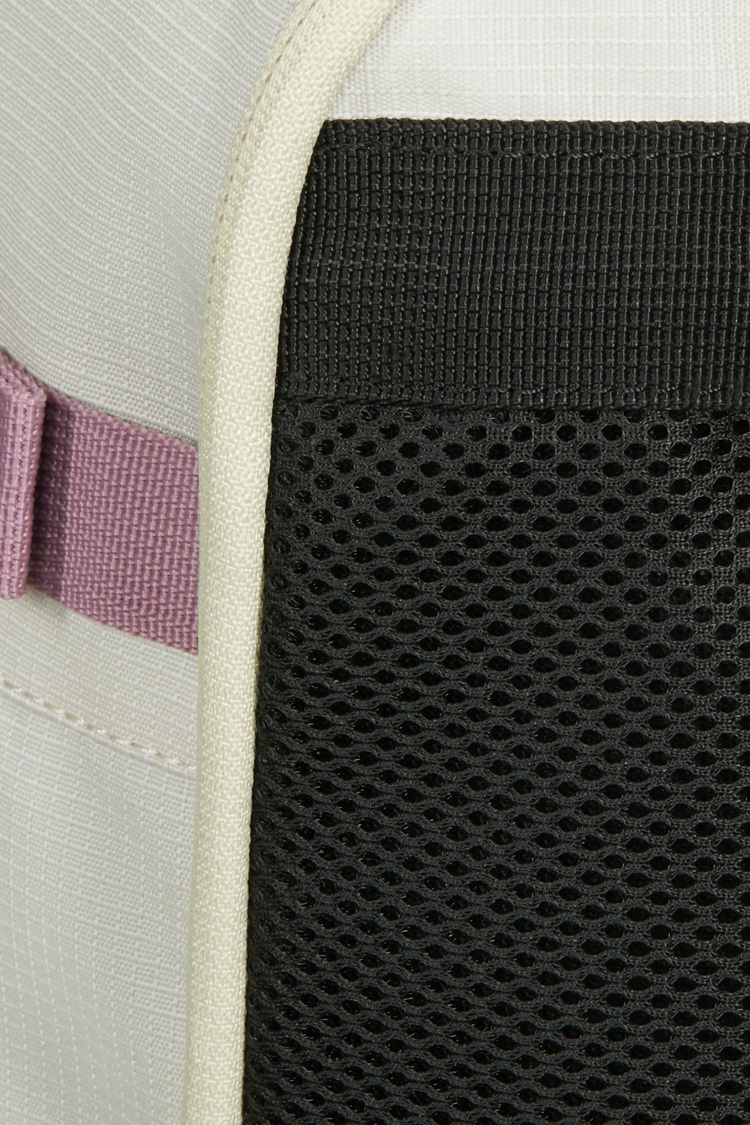 Pack maleta de cabina SOUNDBOX + mochila de viaje TAKE2CABIN de AMERICAN TOURISTER