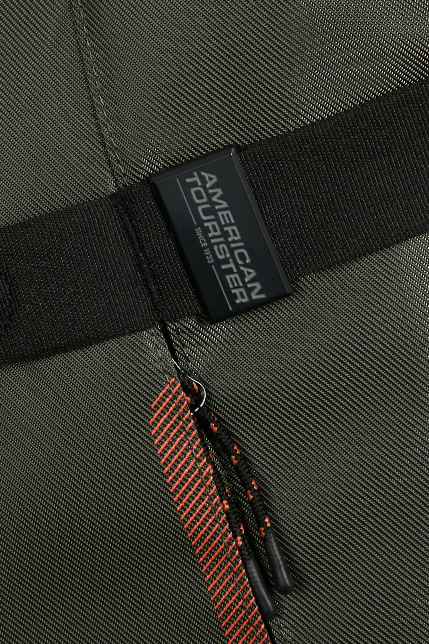 BOLSA DE VIAJE L 4 Ruedas URBAN TRACK de American Tourister